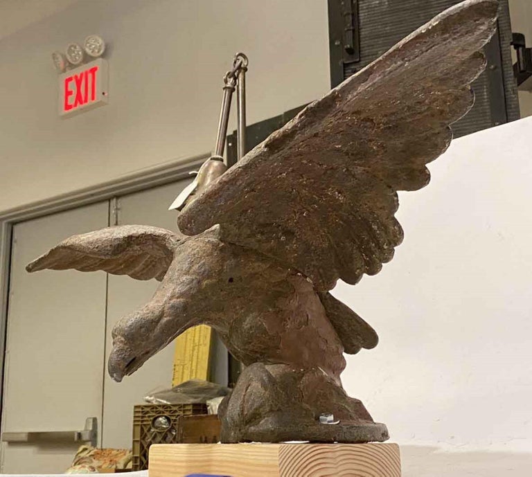 1900s Antique Cast Iron American Bald Eagle Statue with Outspread Wings