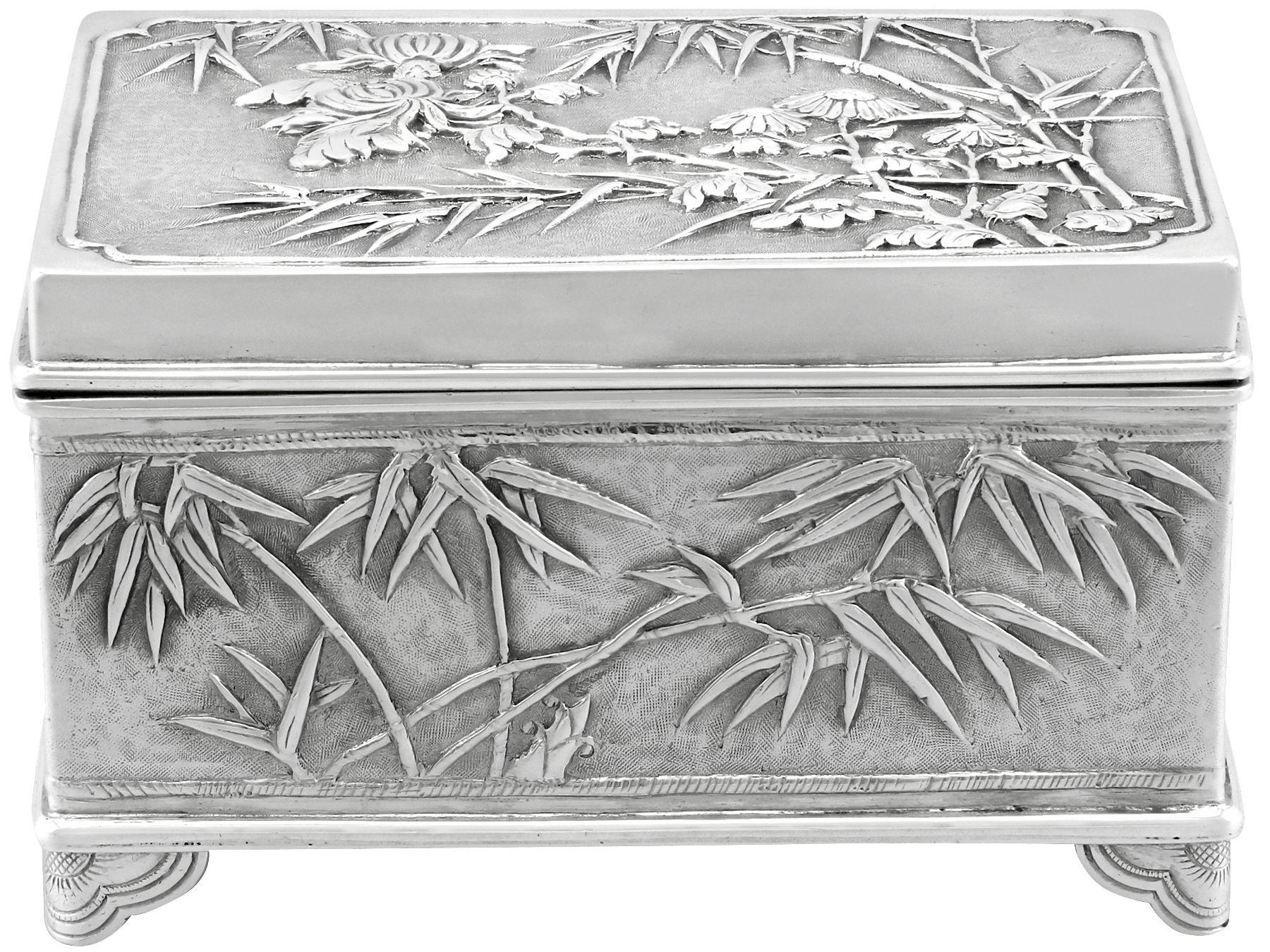 An exceptional, fine and impressive antique Chinese export silver box; an addition to our range of silver boxes and cases

This exceptional antique Chinese Silver box has a rectangular form onto four bracket style feet.

The surface of the body is
