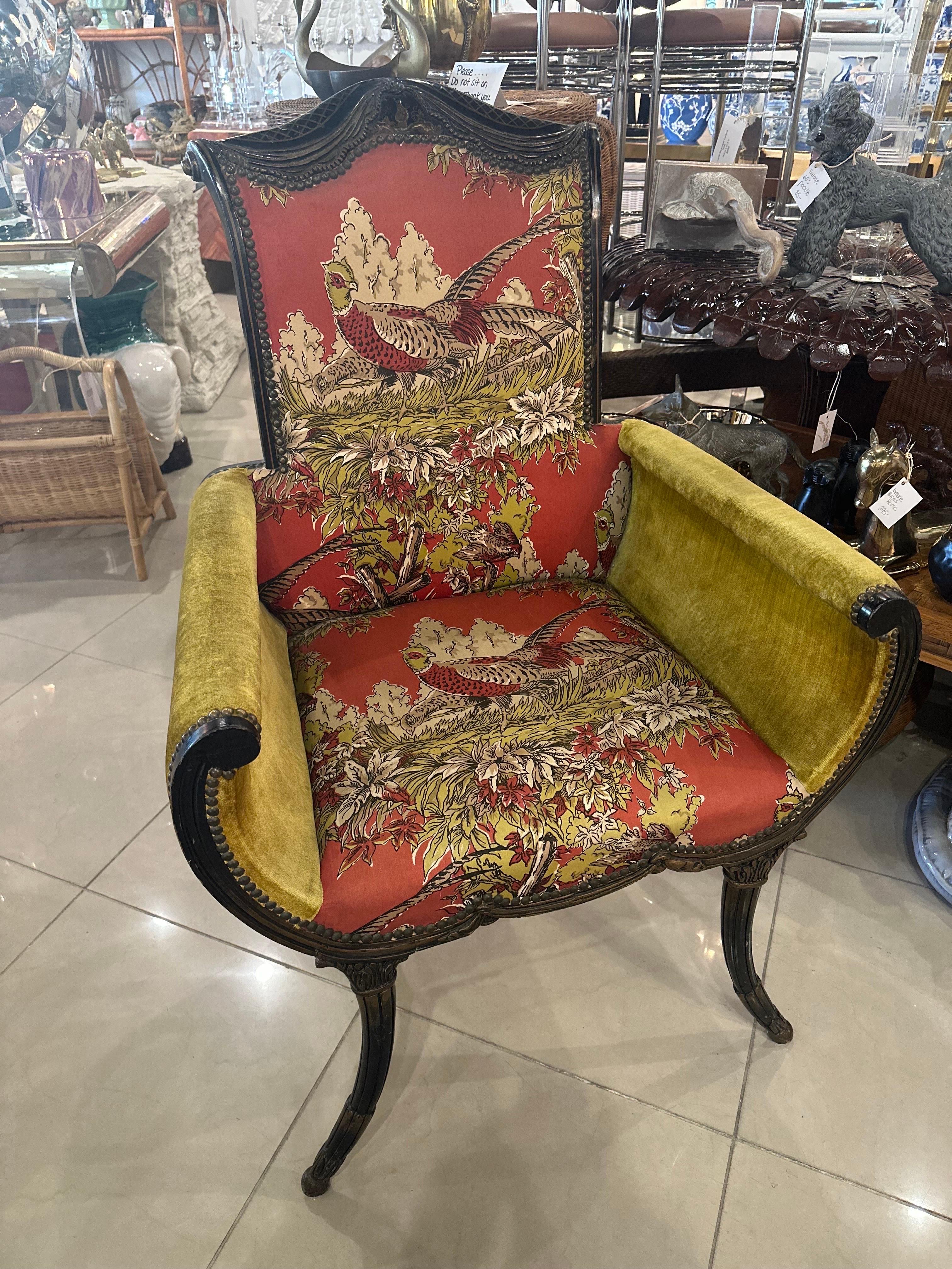 1900s Antique Chinoiserie Pagoda Flare Arm Chair  For Sale 4