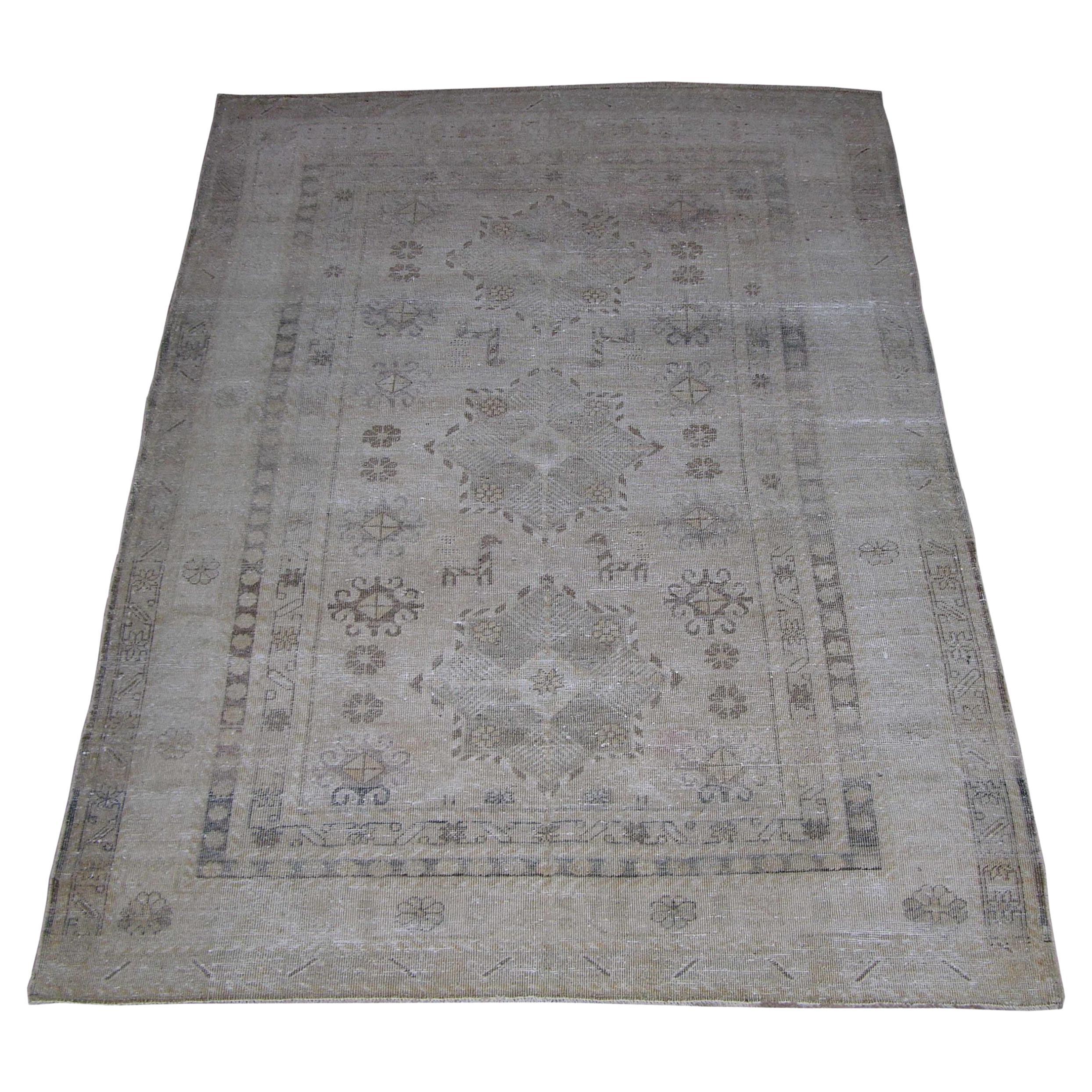 1900s Antike dekorative Khotan Samarkand Teppich-6'2'' X 4'4'' im Angebot