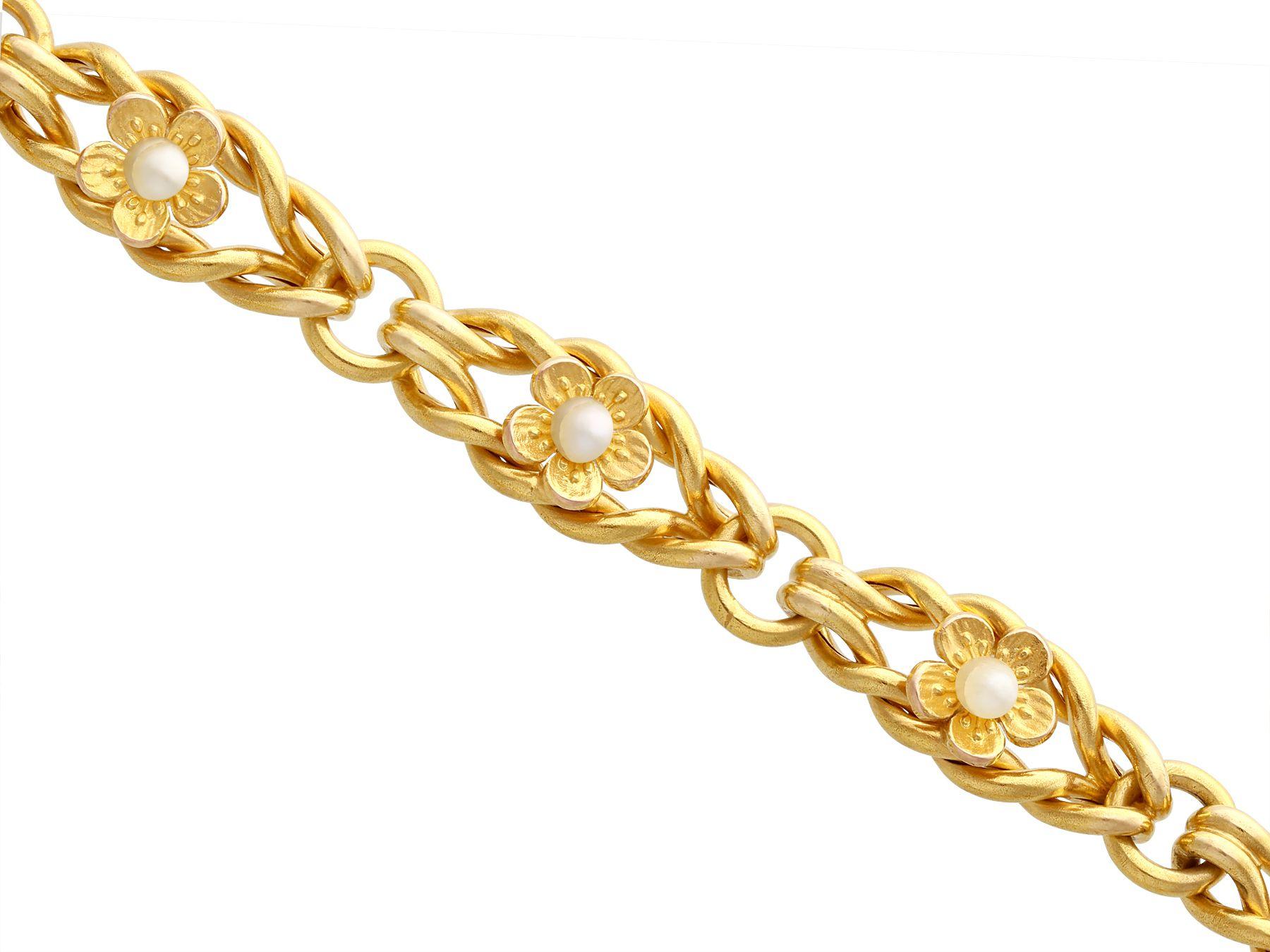 1900er Jahre, antikes französisches Perlen- und Gelbgoldarmband für Damen oder Herren im Angebot