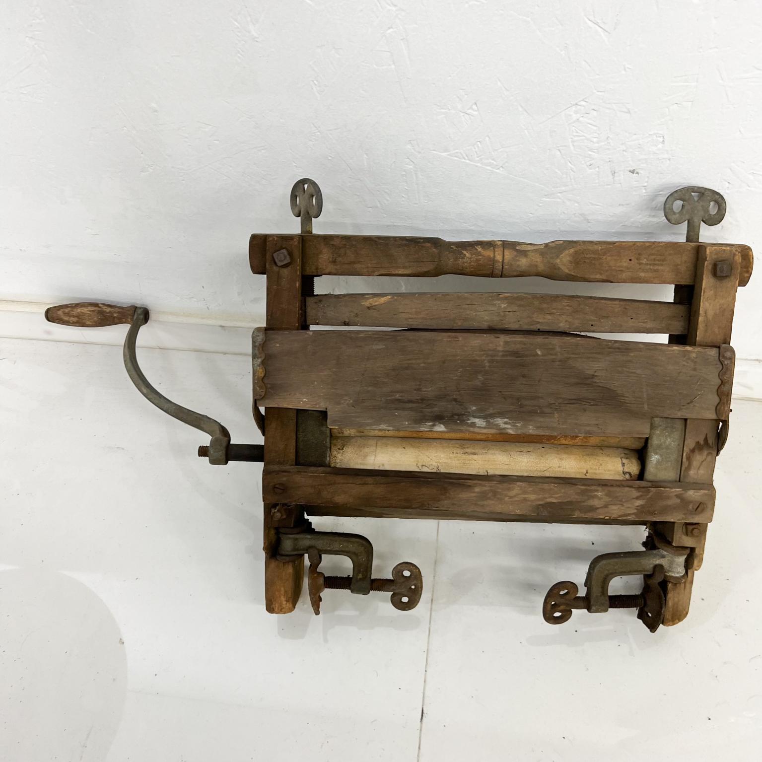 Metal 1900s Antique Hand Crank Washing Machine Wringer