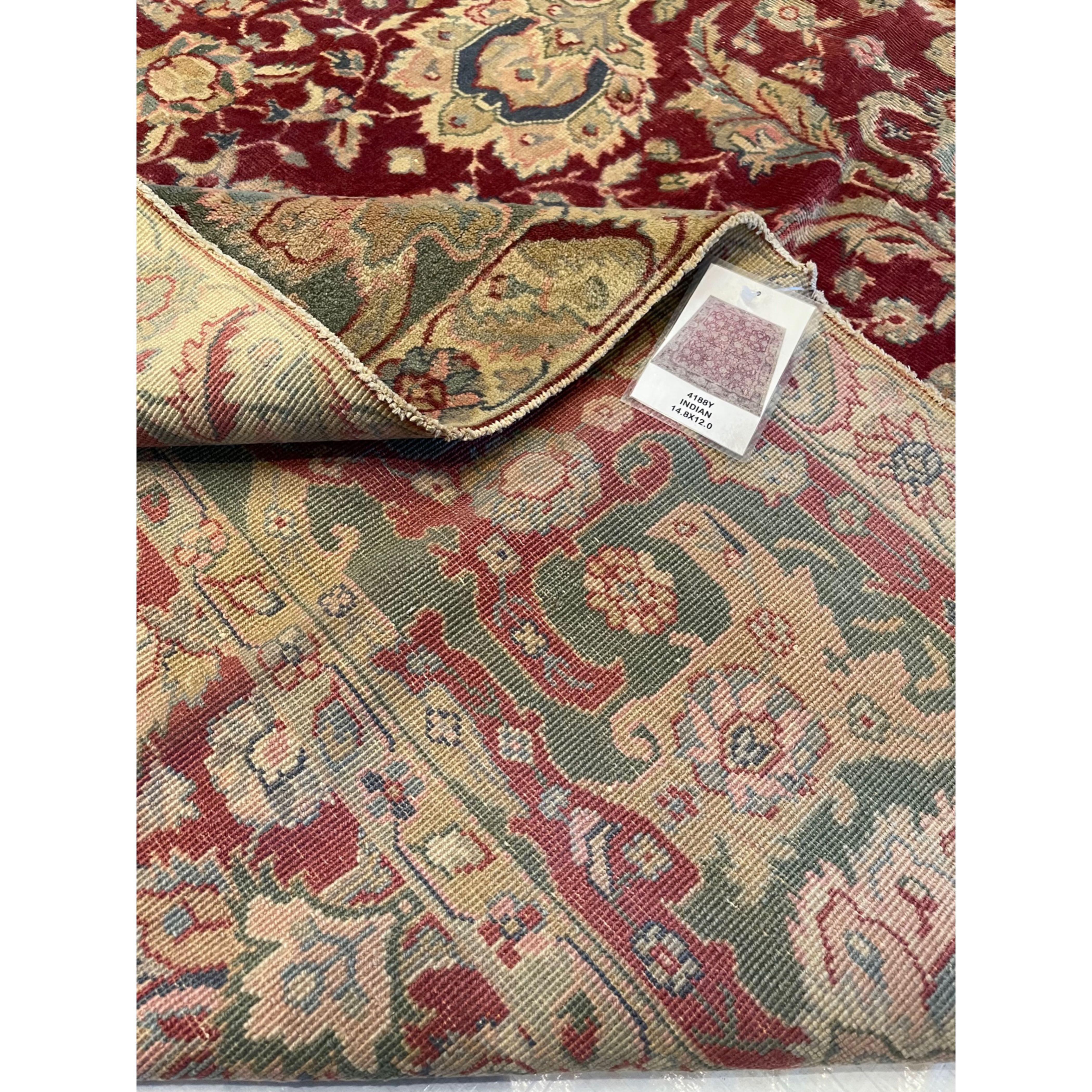 1900s Antique Indian Rug - 14'8'' X 12'0'' In Good Condition For Sale In Los Angeles, US