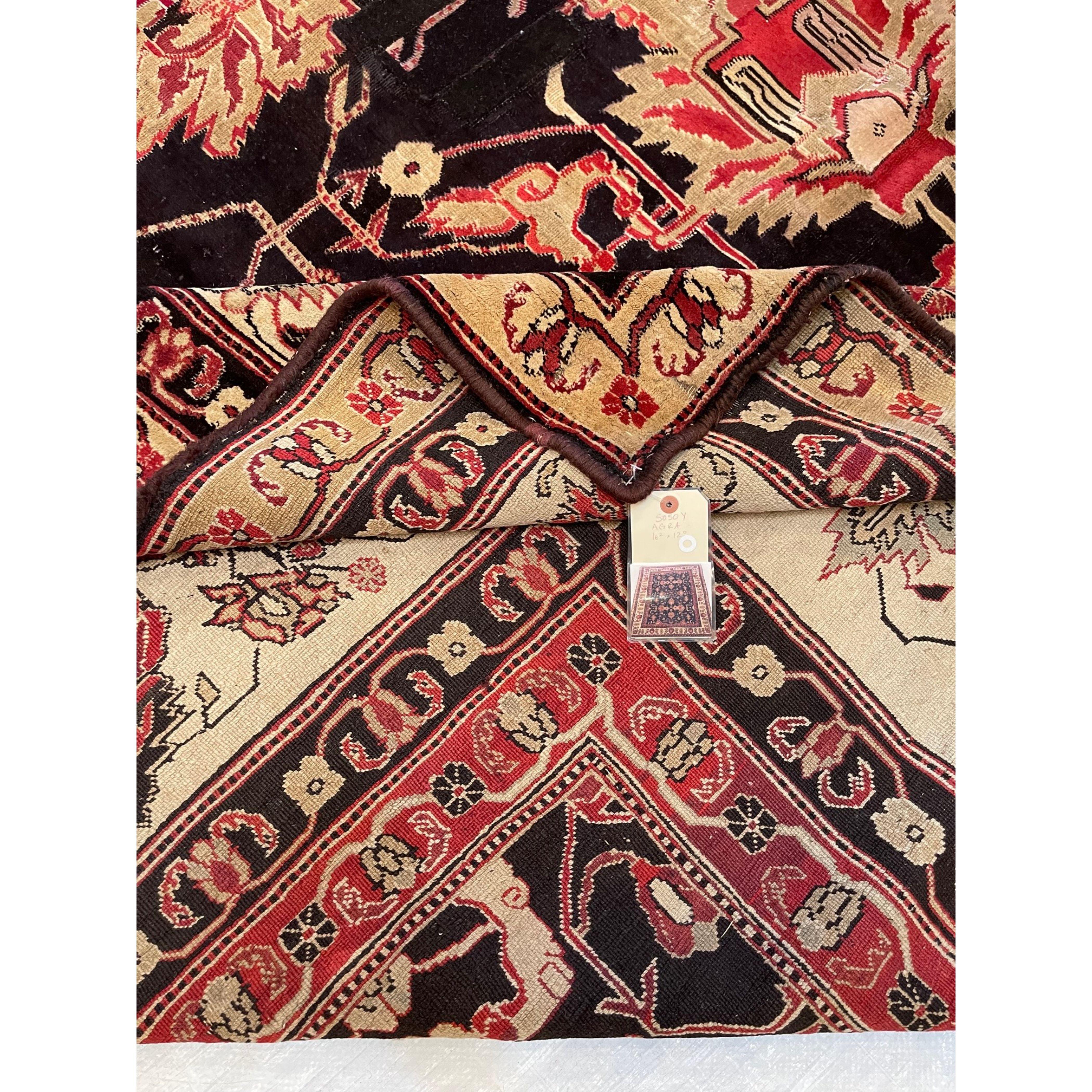 1900s Antique Indian Rug - 16'2'' X 12'0'' In Good Condition For Sale In Los Angeles, US