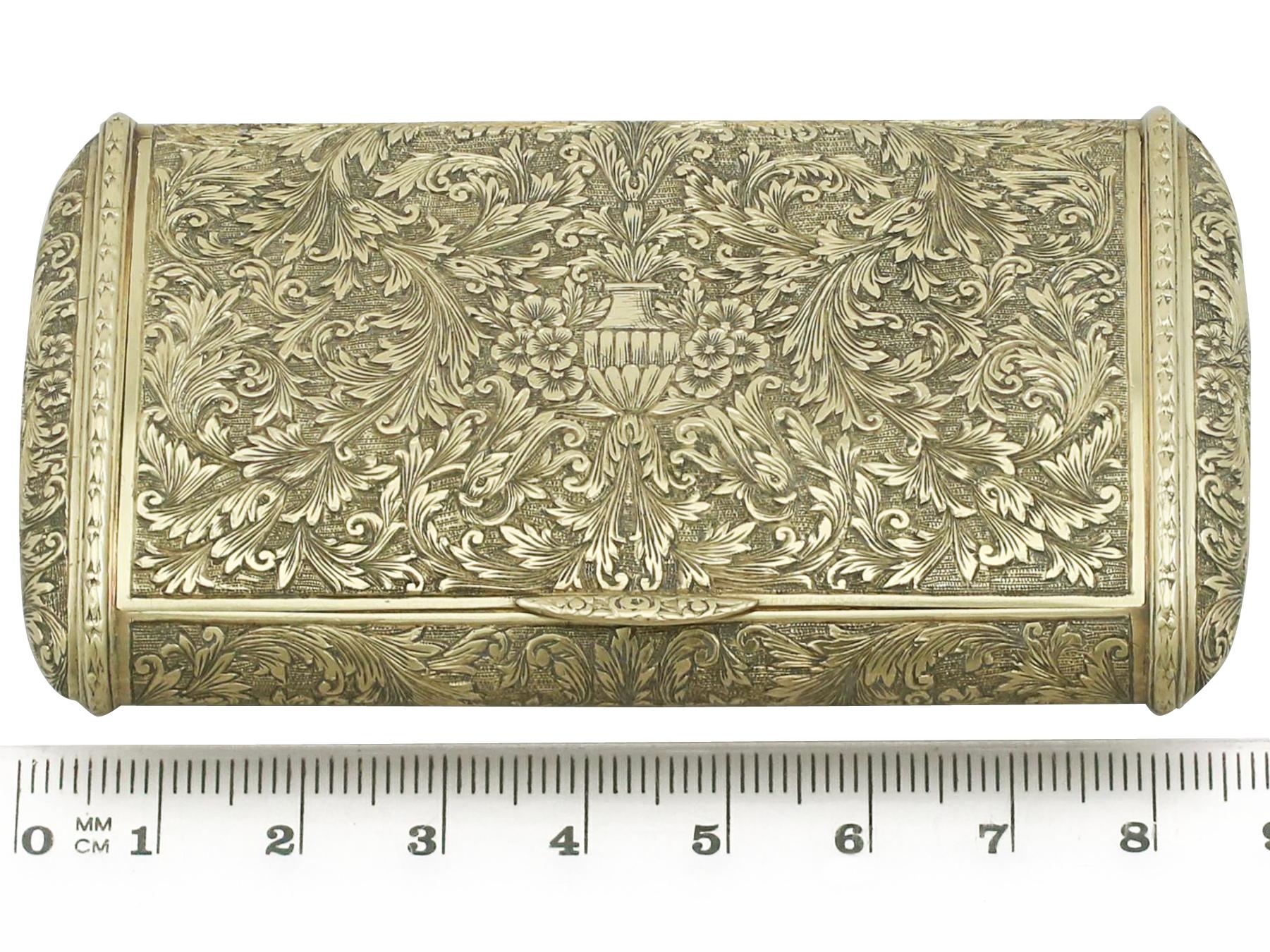 1900s Antique Italian Gold Snuff Box 7