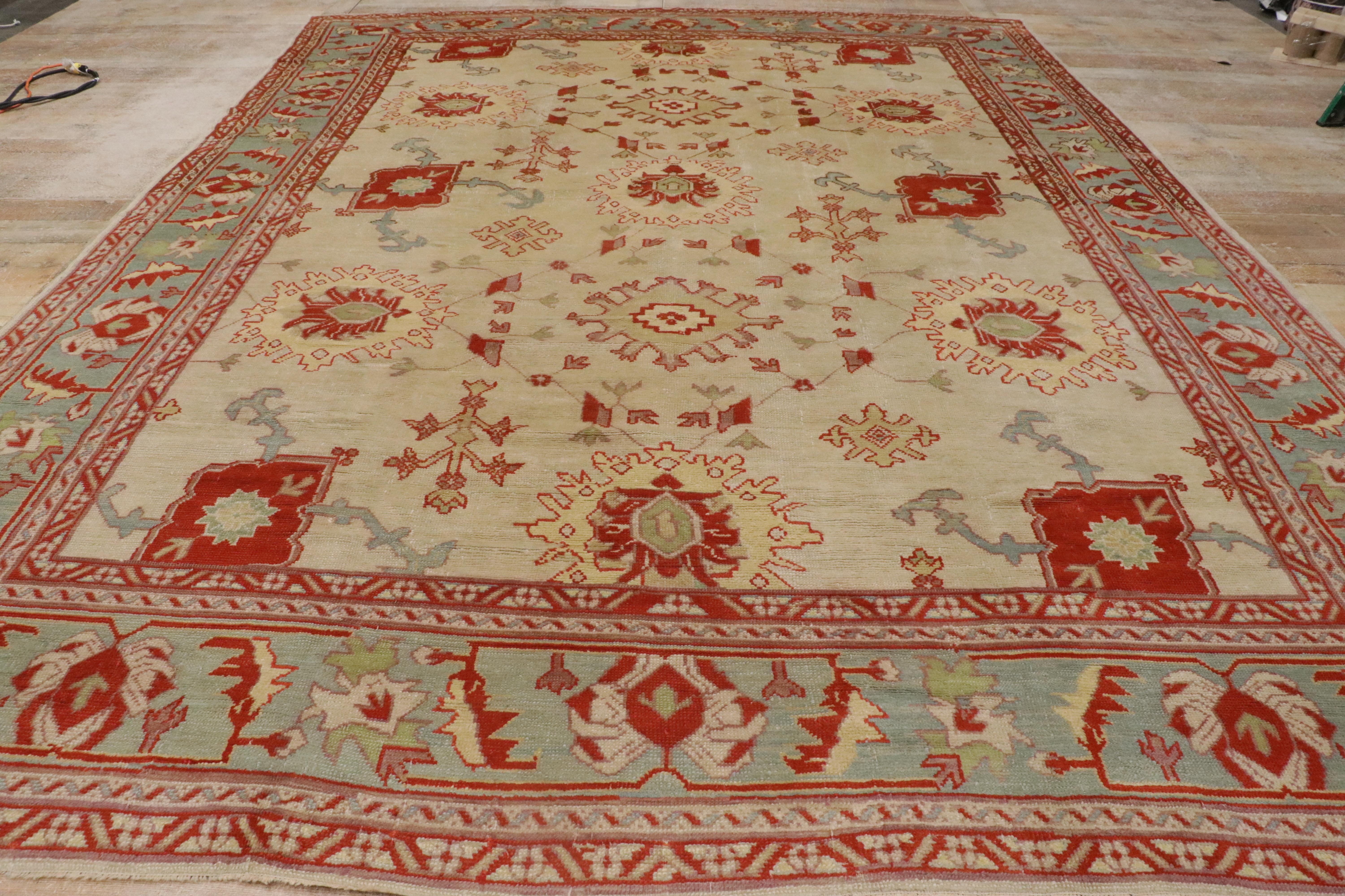 1900's Antique Ivory Turkish Oushak Rug with Modern Mediterranean Style For Sale 7