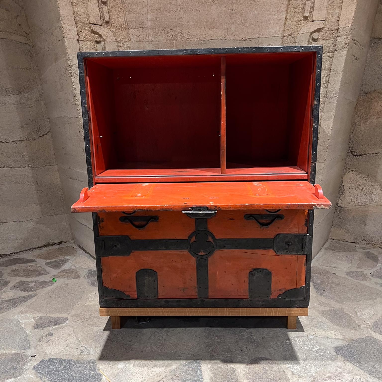 20th Century 1900s Antique Japanese Tansu Red Cabinets Travel Chests For Sale