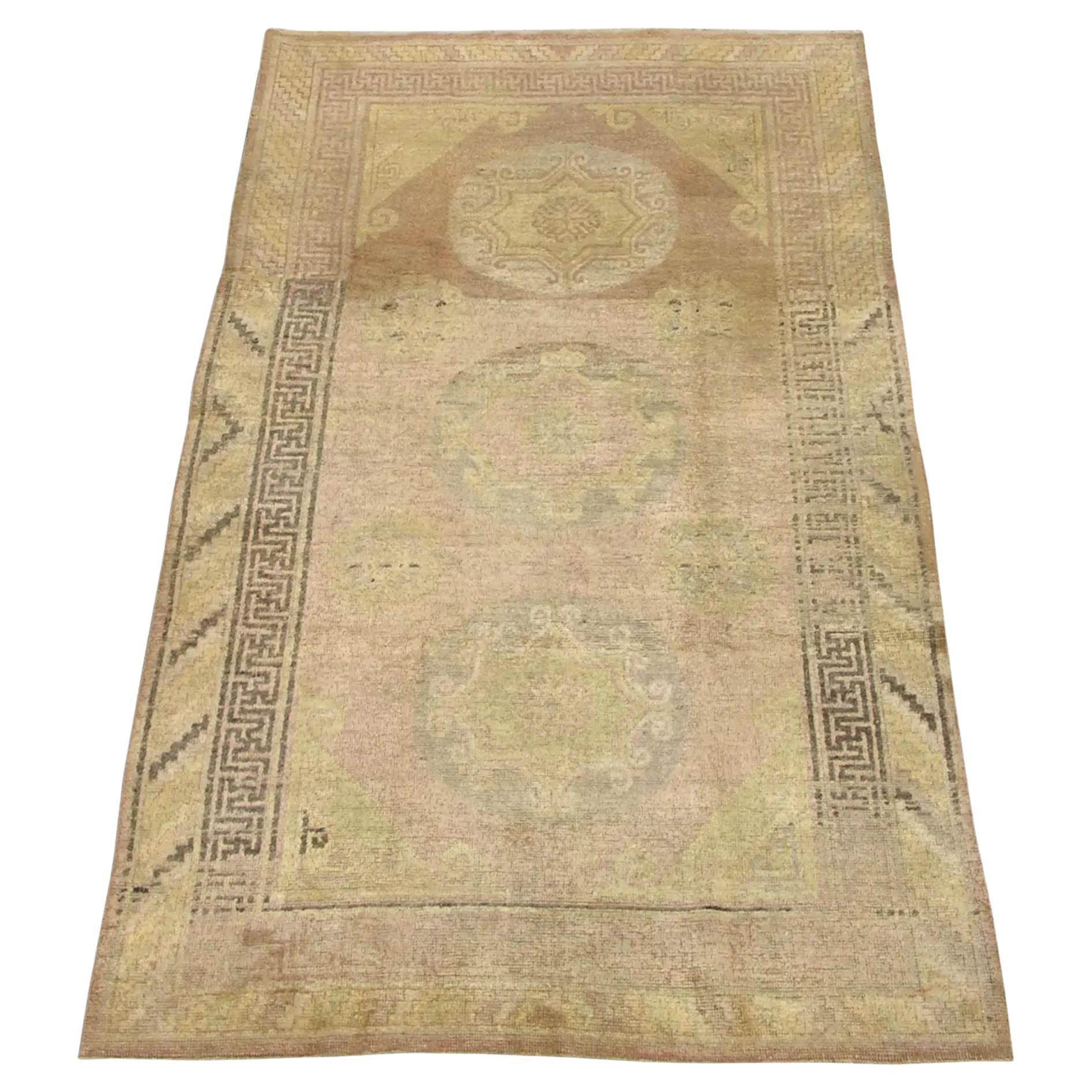1900s Antike Khotan Samarkand Teppich 8'4'' X 4'4'' im Angebot