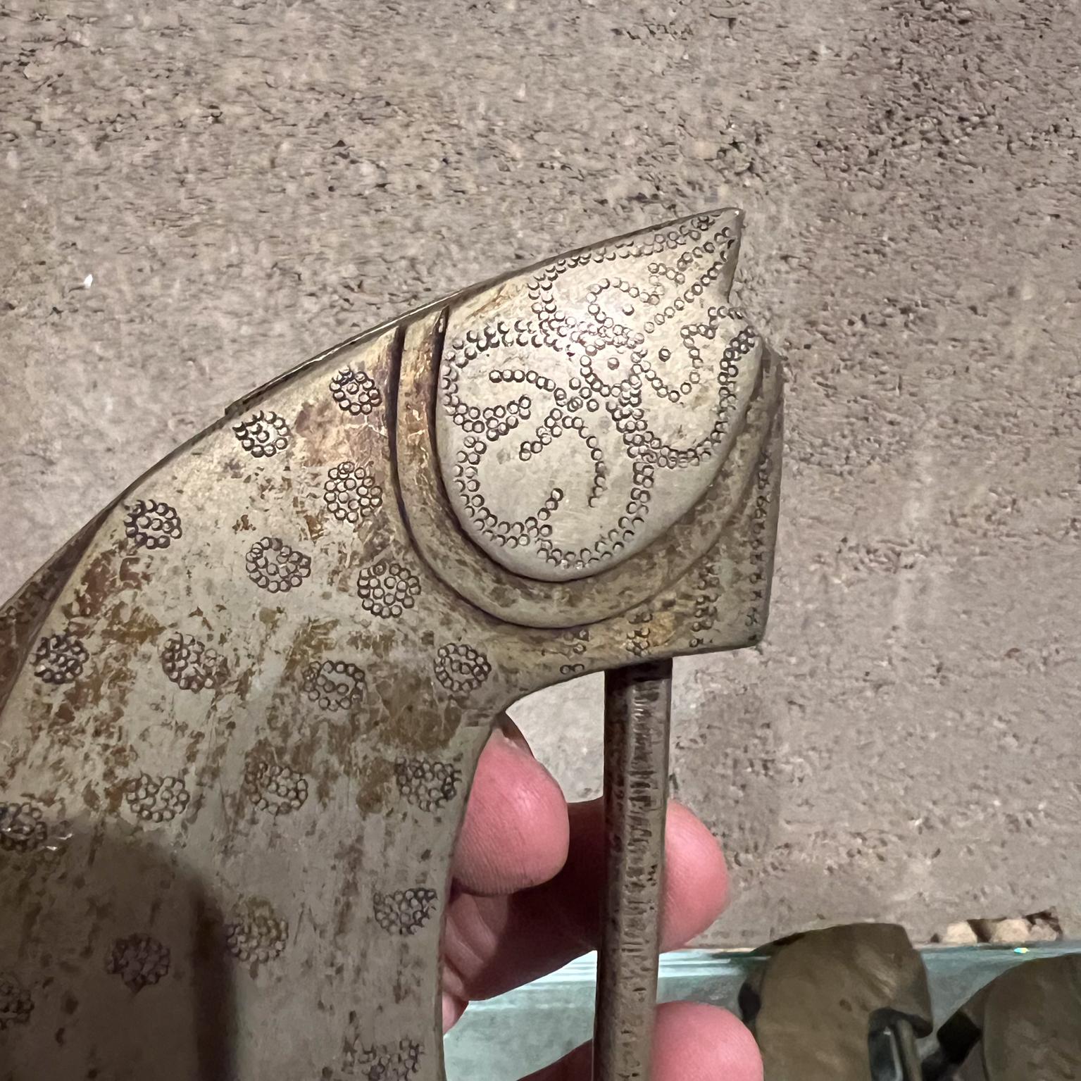 Juego de cuatro cerraduras de pez de latón coreano antiguo de 1900 siglo XX en venta