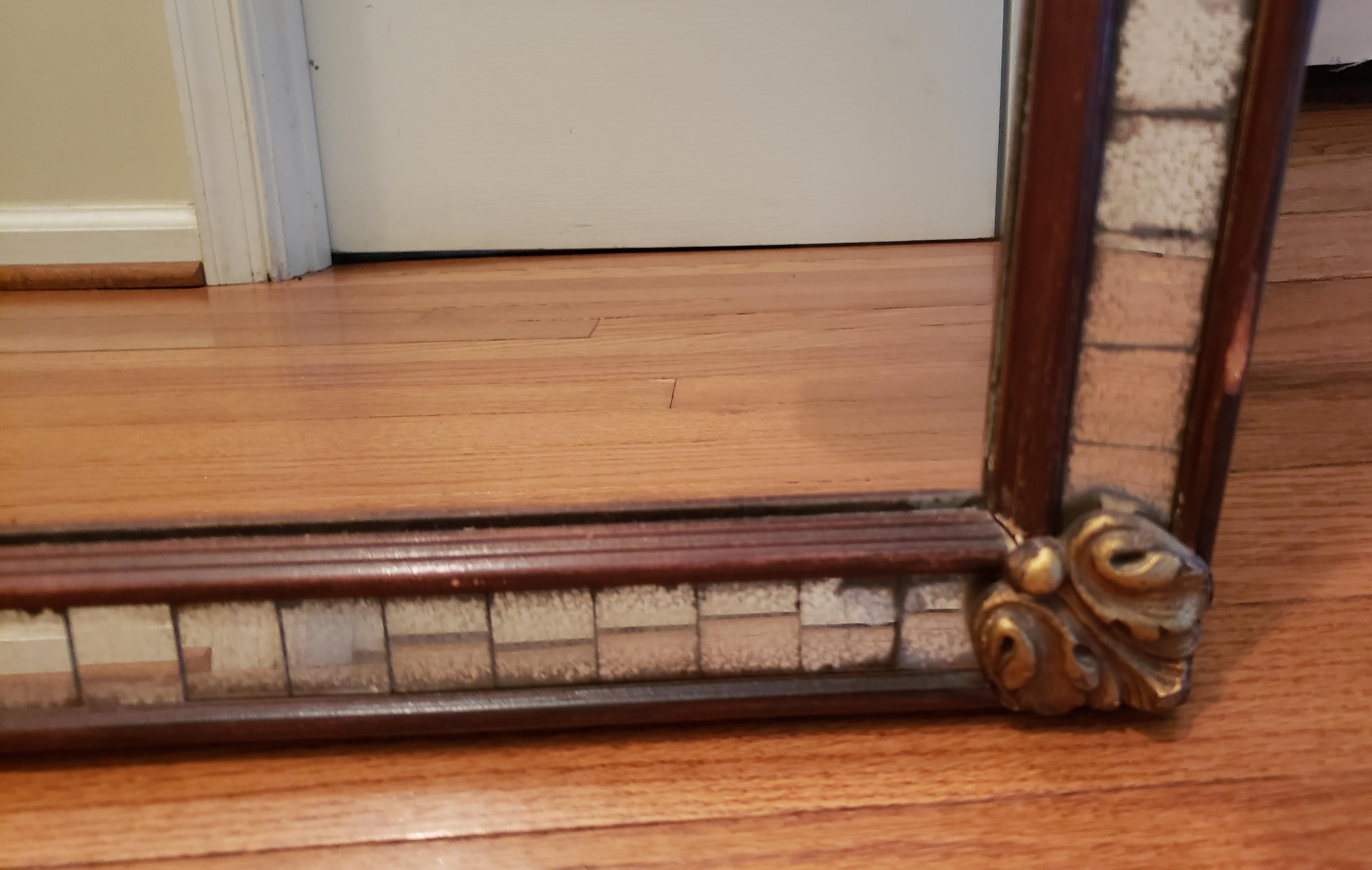 1900s Antique Large Mantel Fireplace Wall Gilt Carved Gilt Mirror In Good Condition In Germantown, MD