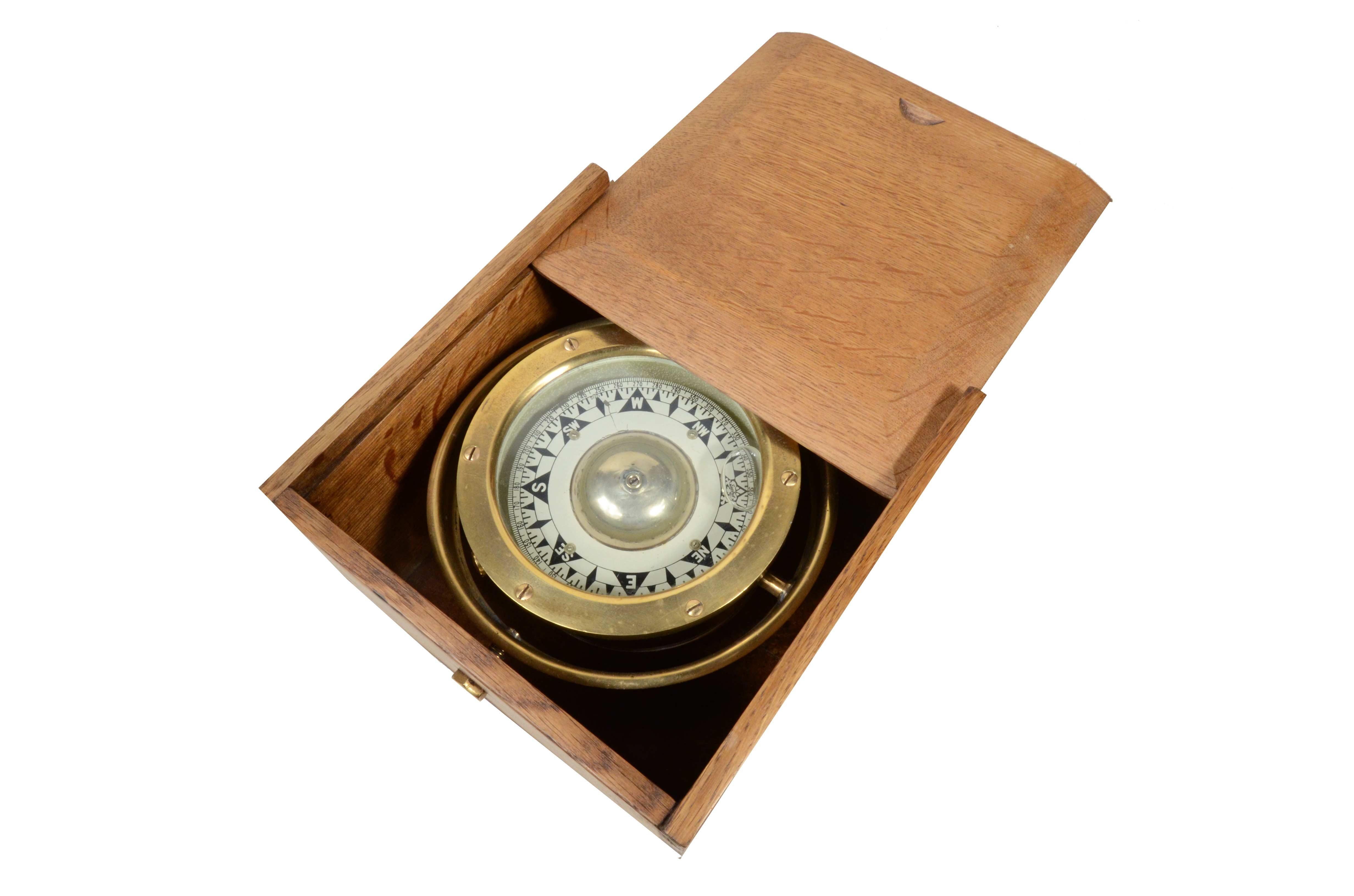 1900s Antique Magnetic Nautical Brass Liquid Sestrel Compass in Original Box