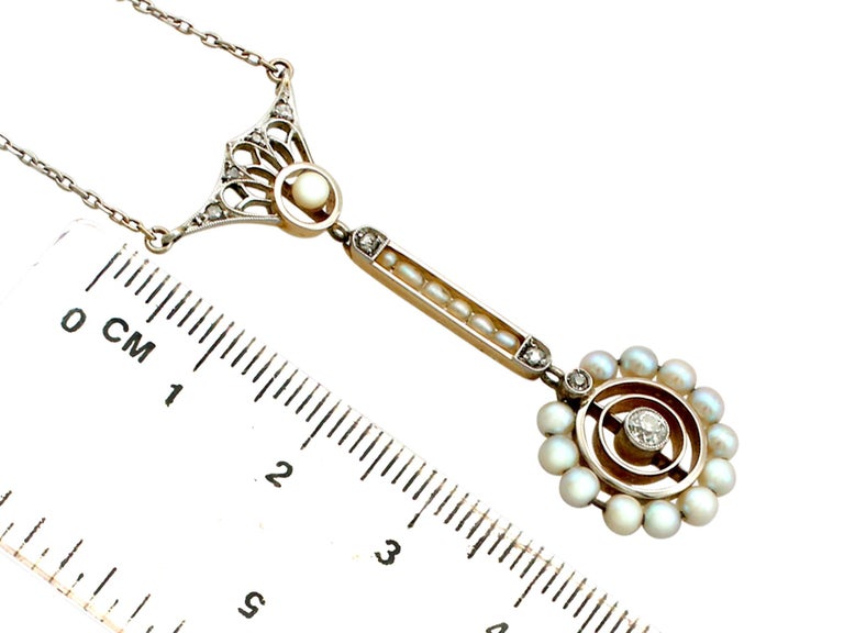 1900s Antique Pearl and Diamond Gold Pendant For Sale at 1stDibs