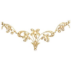 Collier d'antiquités en or jaune et perles des années 1900