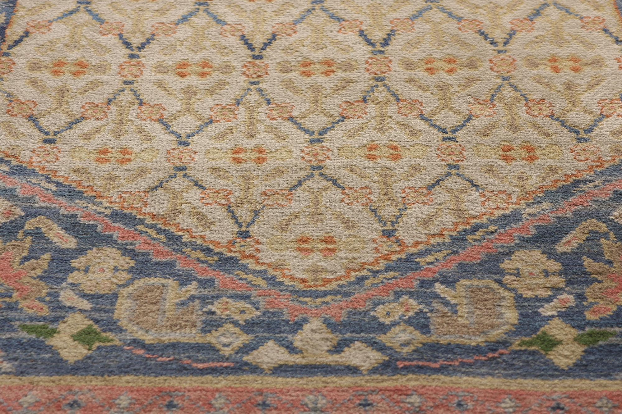 Annodato a mano Antico tappeto persiano Kerman del 1900 con stile moderno in vendita