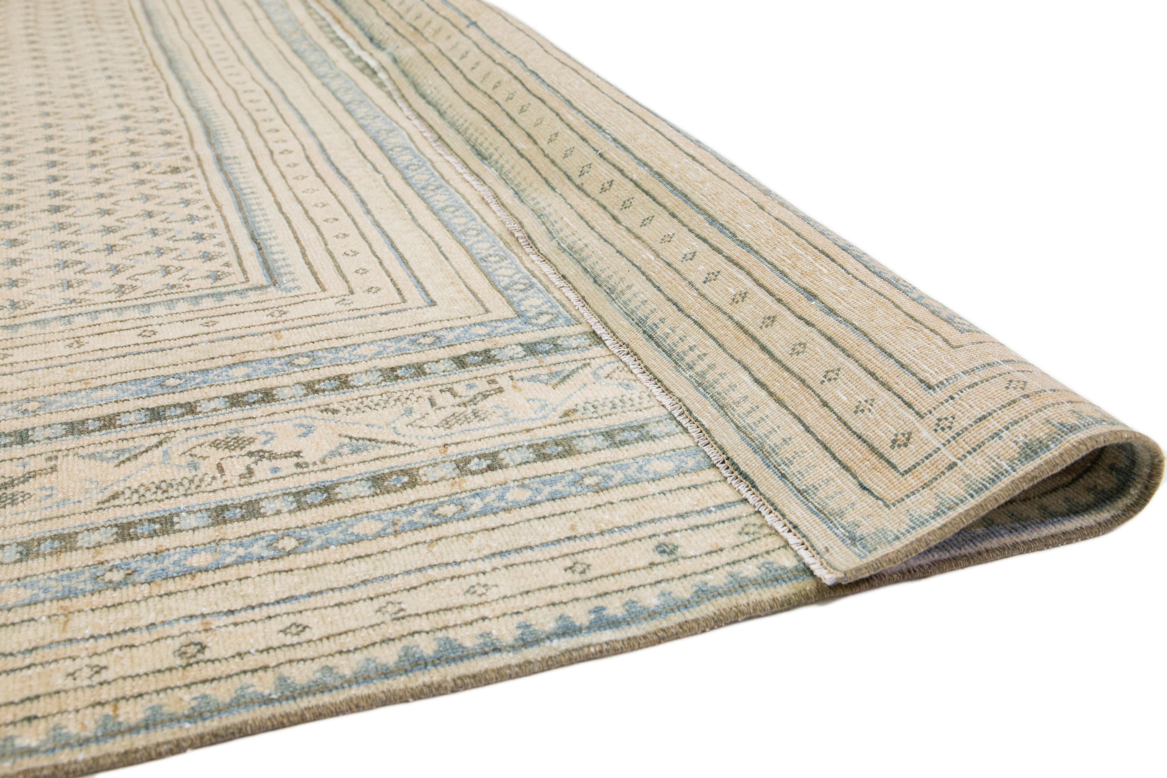 1900s Antique Persian Malayer Allover Wool Rug Handmade In Beige In Excellent Condition For Sale In Norwalk, CT
