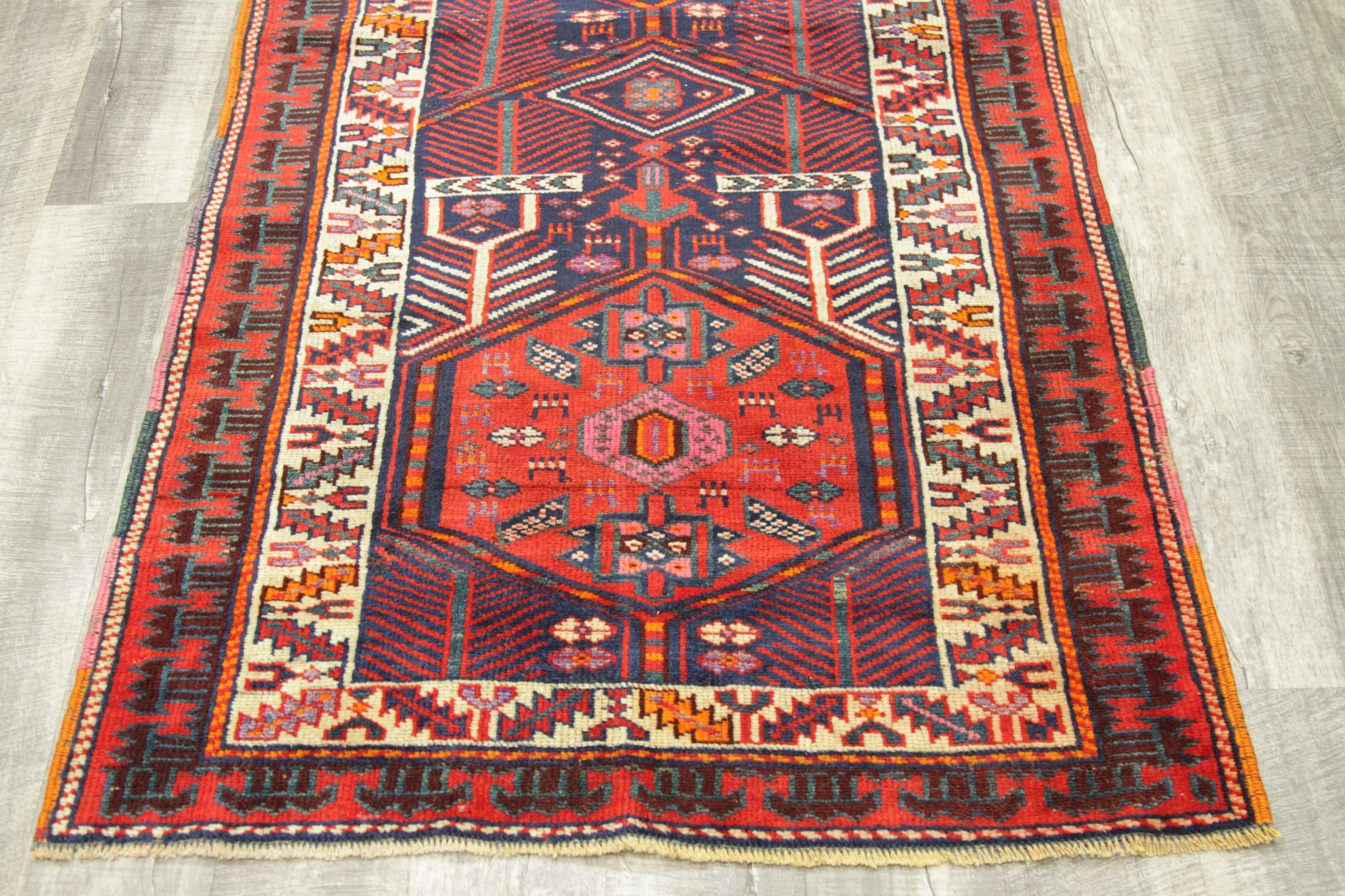 1900s Antique Persian Rug in Azerbaijan Design with Extended Length For Sale 14