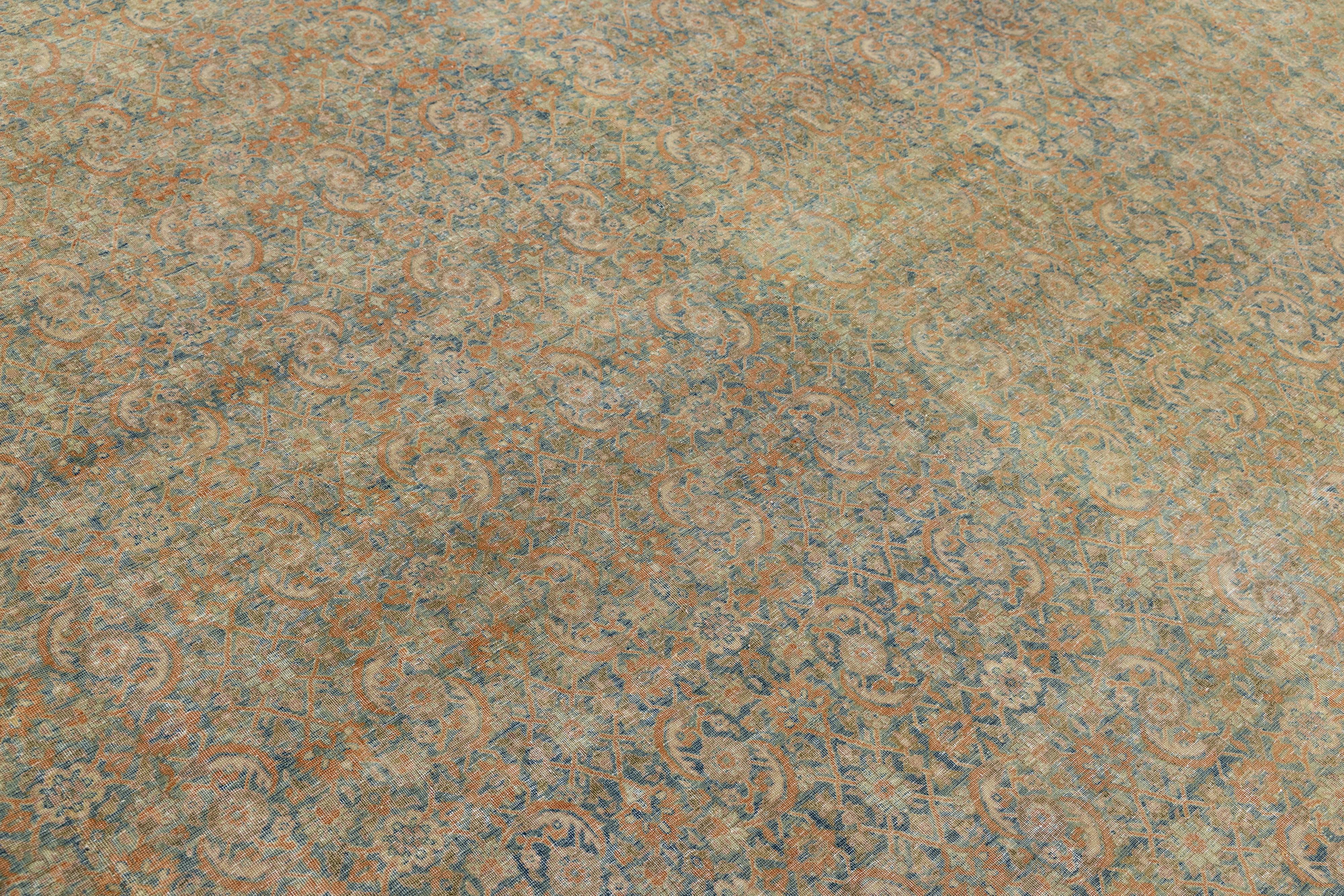 1900er Jahre antike persische Tabriz Wolle Teppich handgefertigt in Blau mit Allover-Muster im Angebot 1