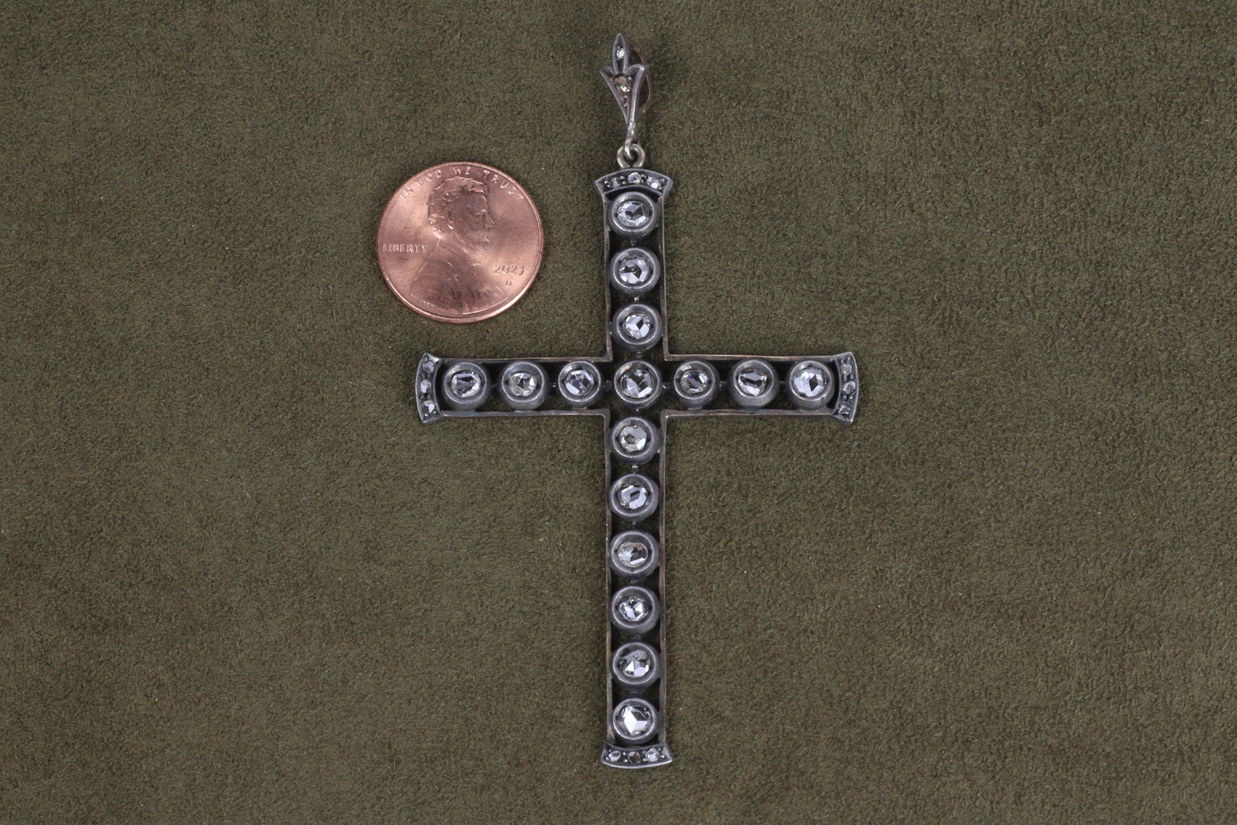 1900s Antike Rose Cut Diamond Cross Anhänger (Rosenschliff) im Angebot