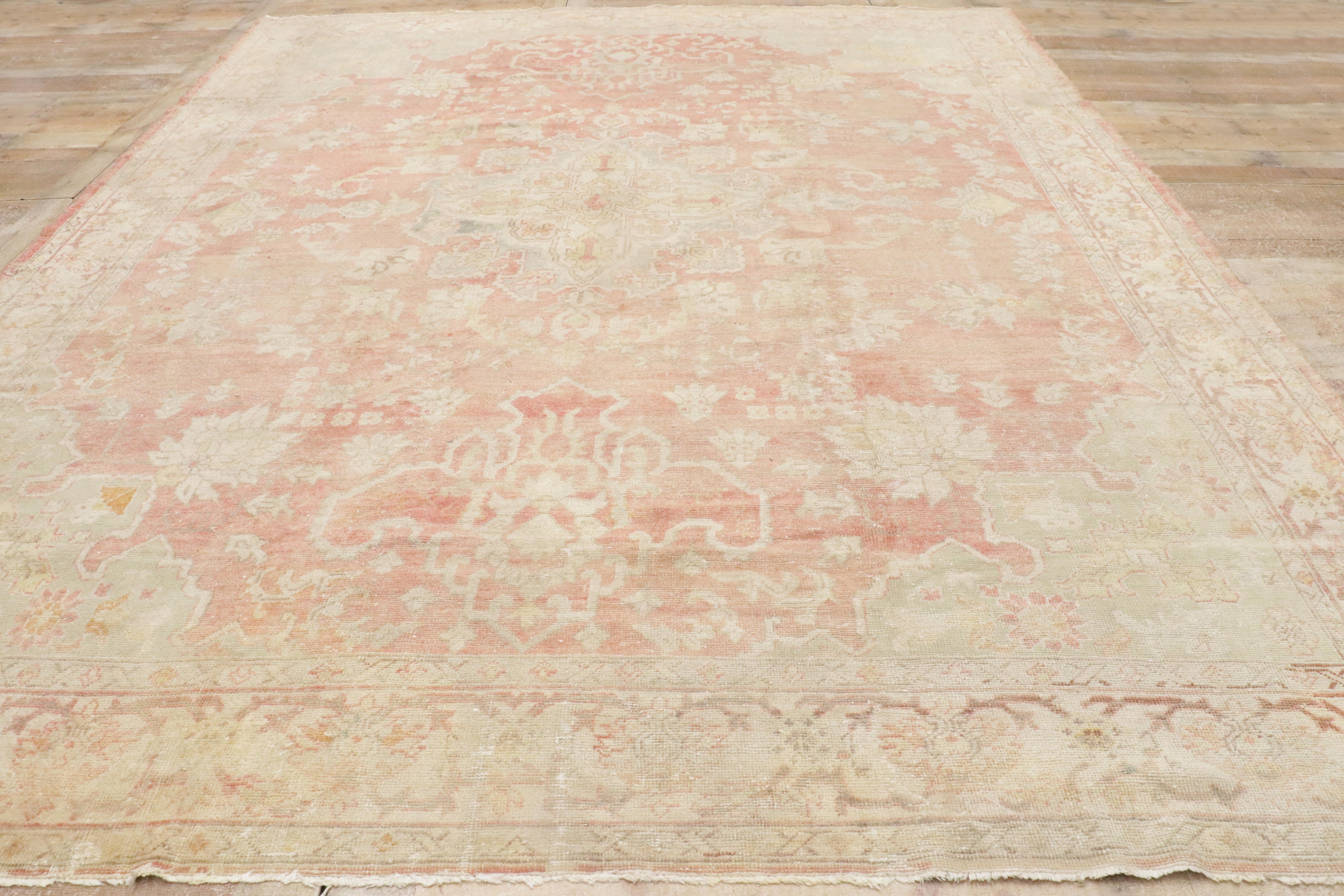 1900's Antique Turkish Oushak Carpet with Modern Style For Sale 8