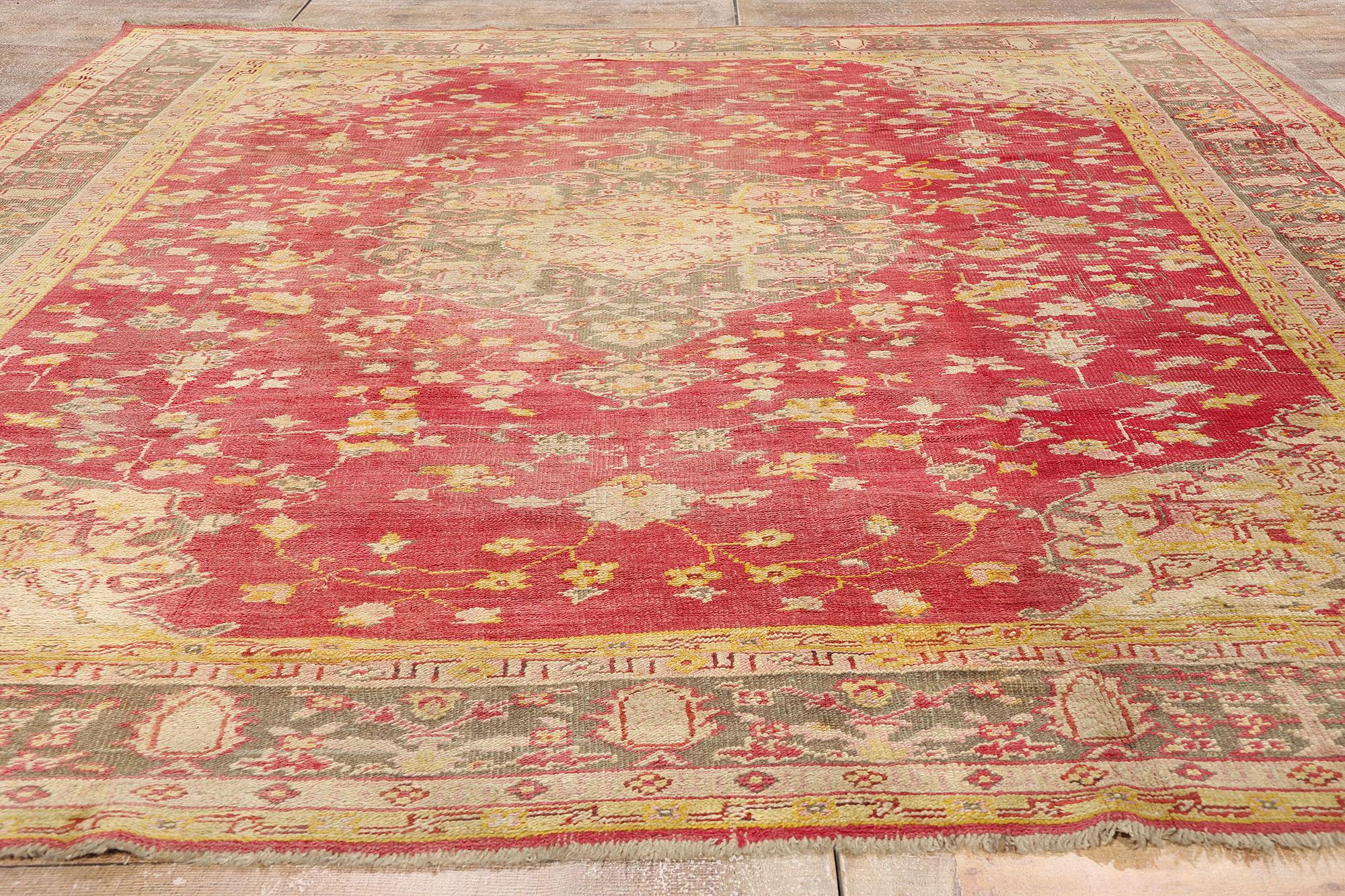 1900's Antique Turkish Oushak Carpet with Modern Style For Sale 3