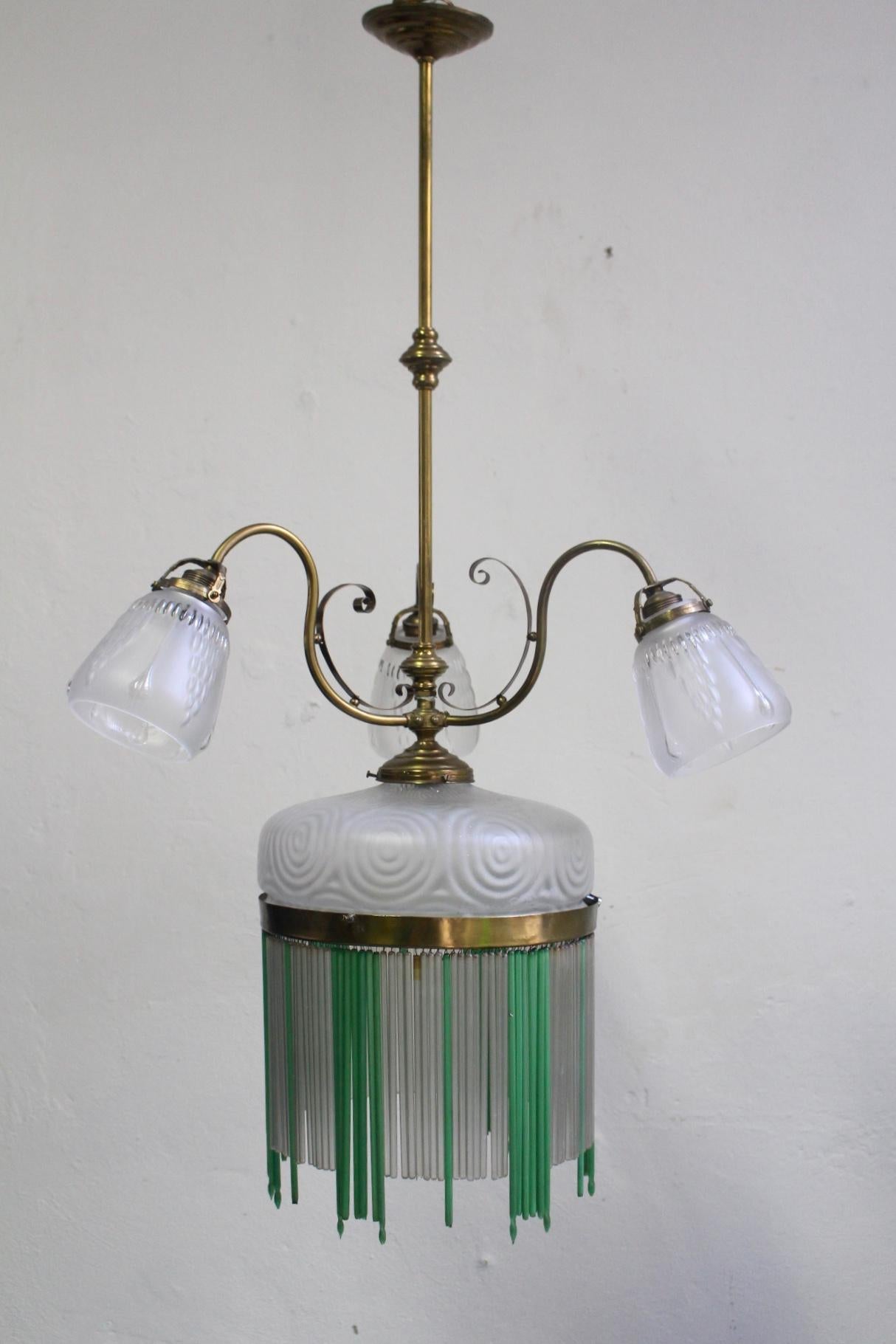 1900s, Art Nouveau 4-Lights Chandelier with Carved Glass im Angebot 7