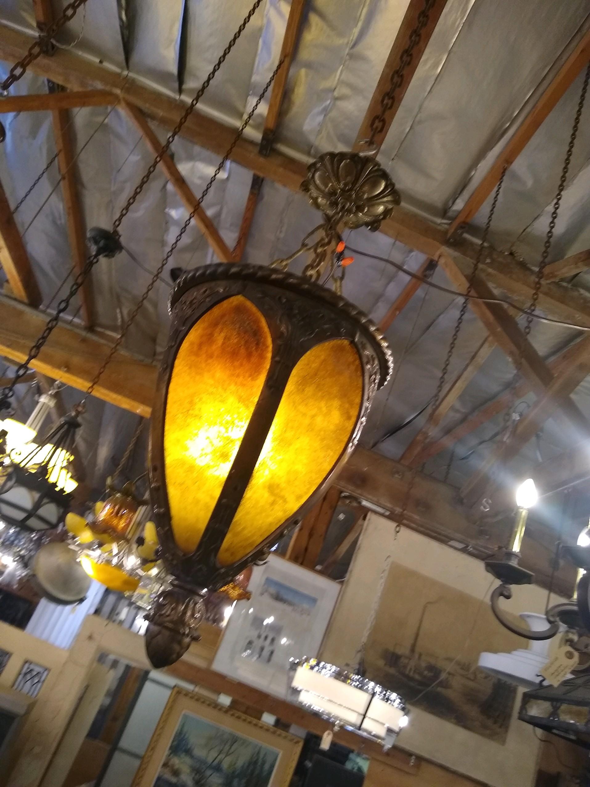 1900s Art Nouveau Bronze Pendant Entryway Lantern Light with Mica Shades For Sale 2