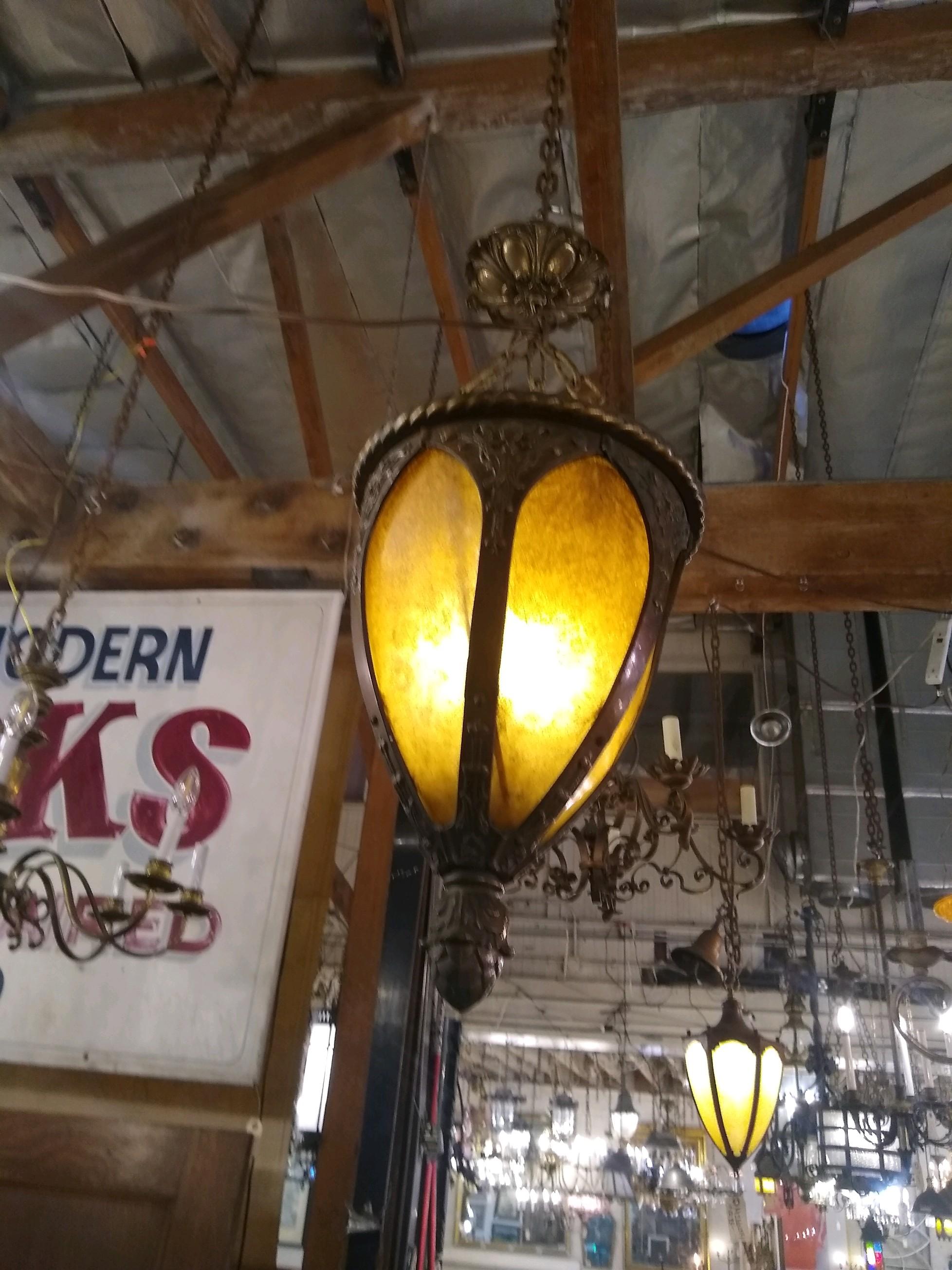 1900s Art Nouveau Bronze Pendant Entryway Lantern Light with Mica Shades For Sale 1