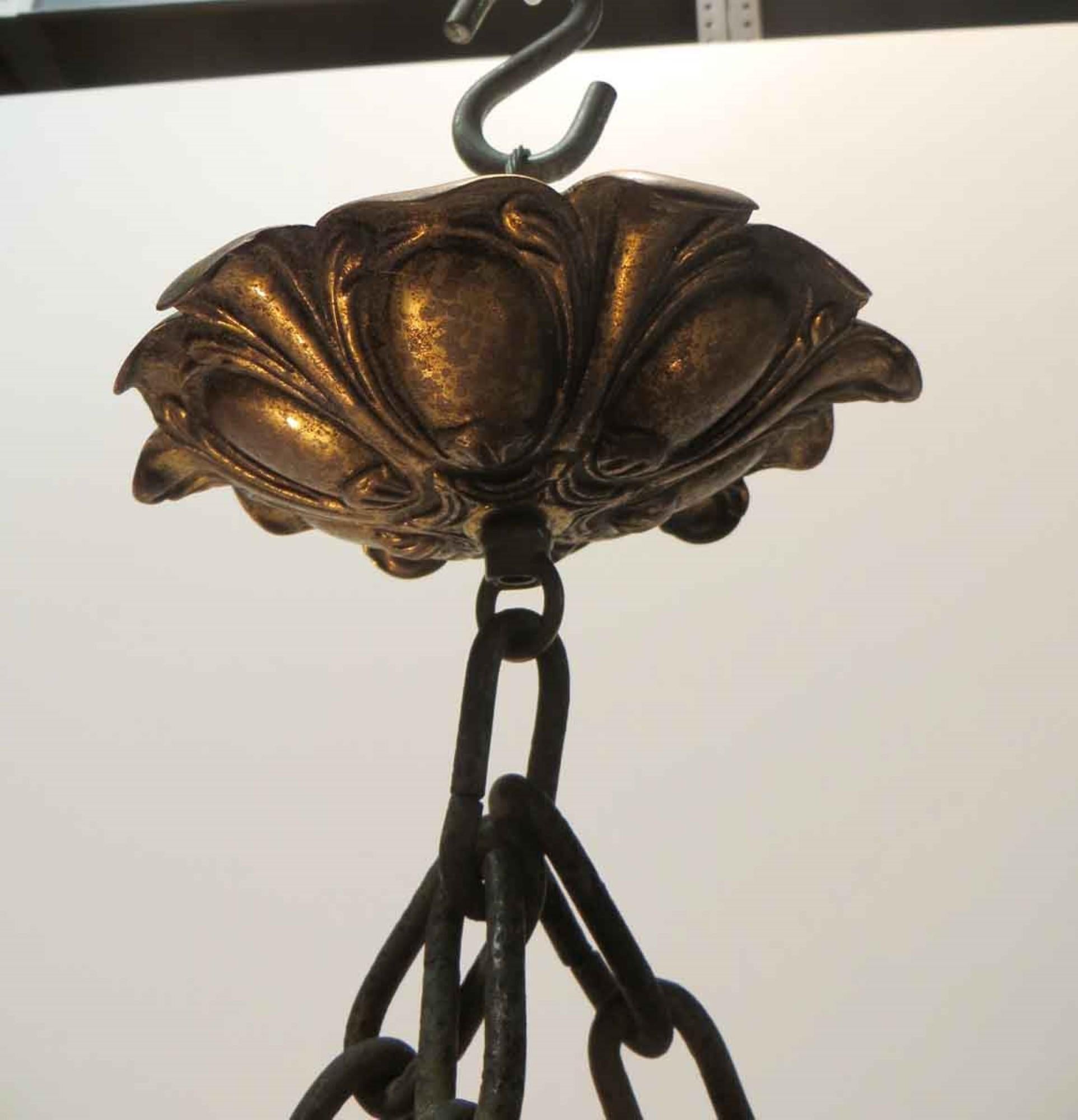 1900s Art Nouveau Bronze Pendant Entryway Lantern Light with Mica Shades In Good Condition For Sale In New York, NY