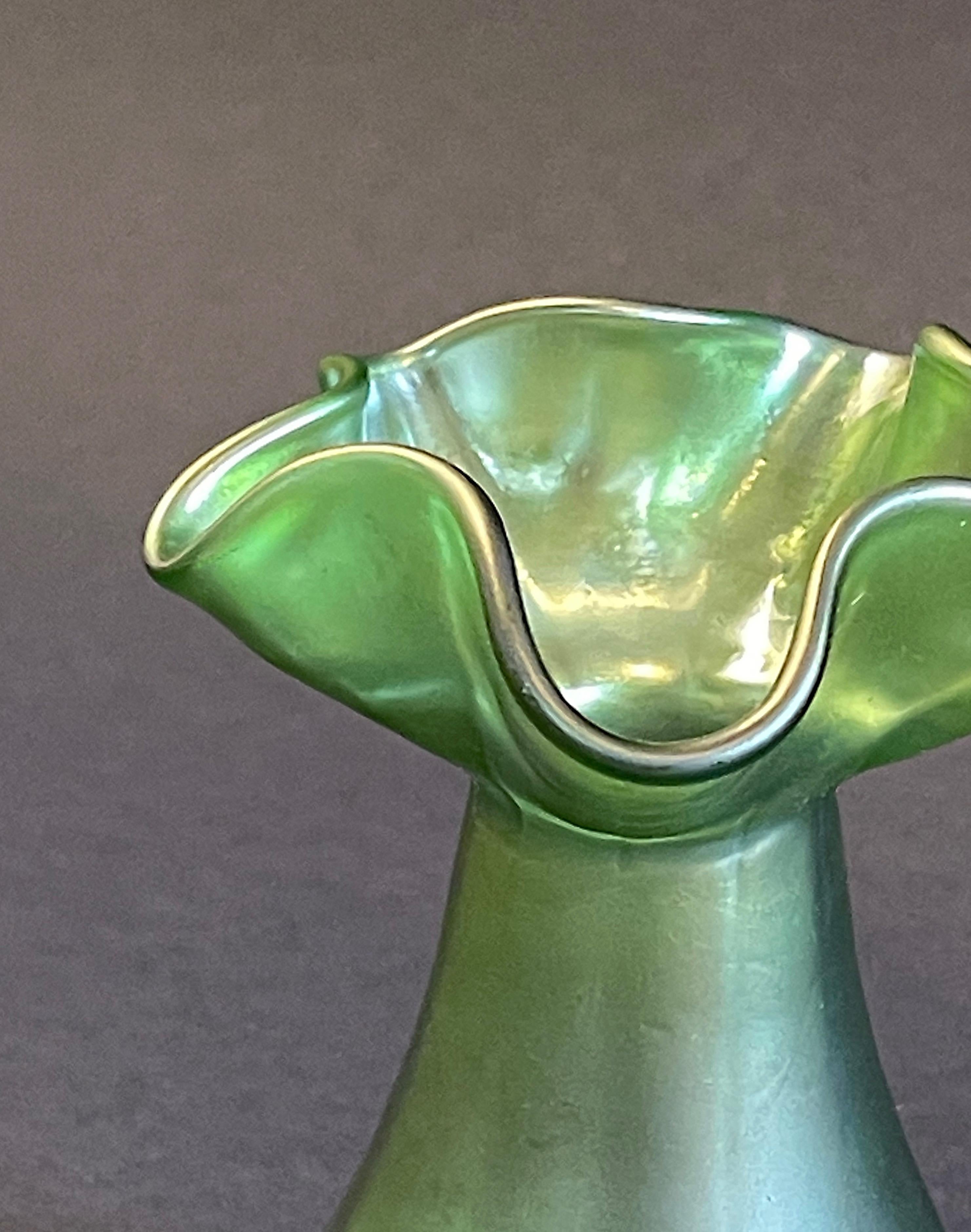 Hand-Crafted 1900s Art Nouveau Mild Iridescent Green Sea Urchin Vase, Loetz Witwe For Sale