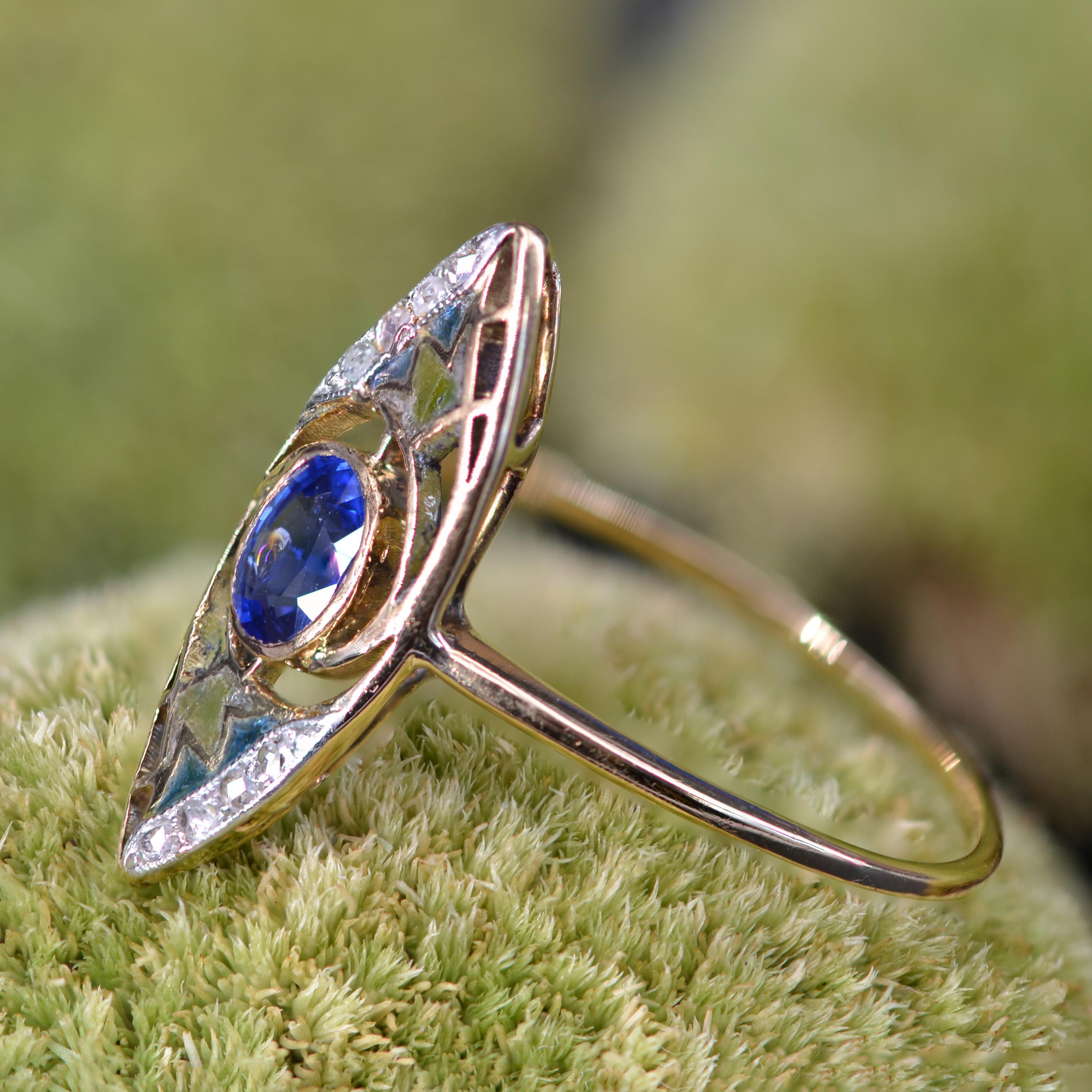 1900s Art Nouveau Sapphire Enamel 18 Karat Yellow Gold Ring For Sale 8