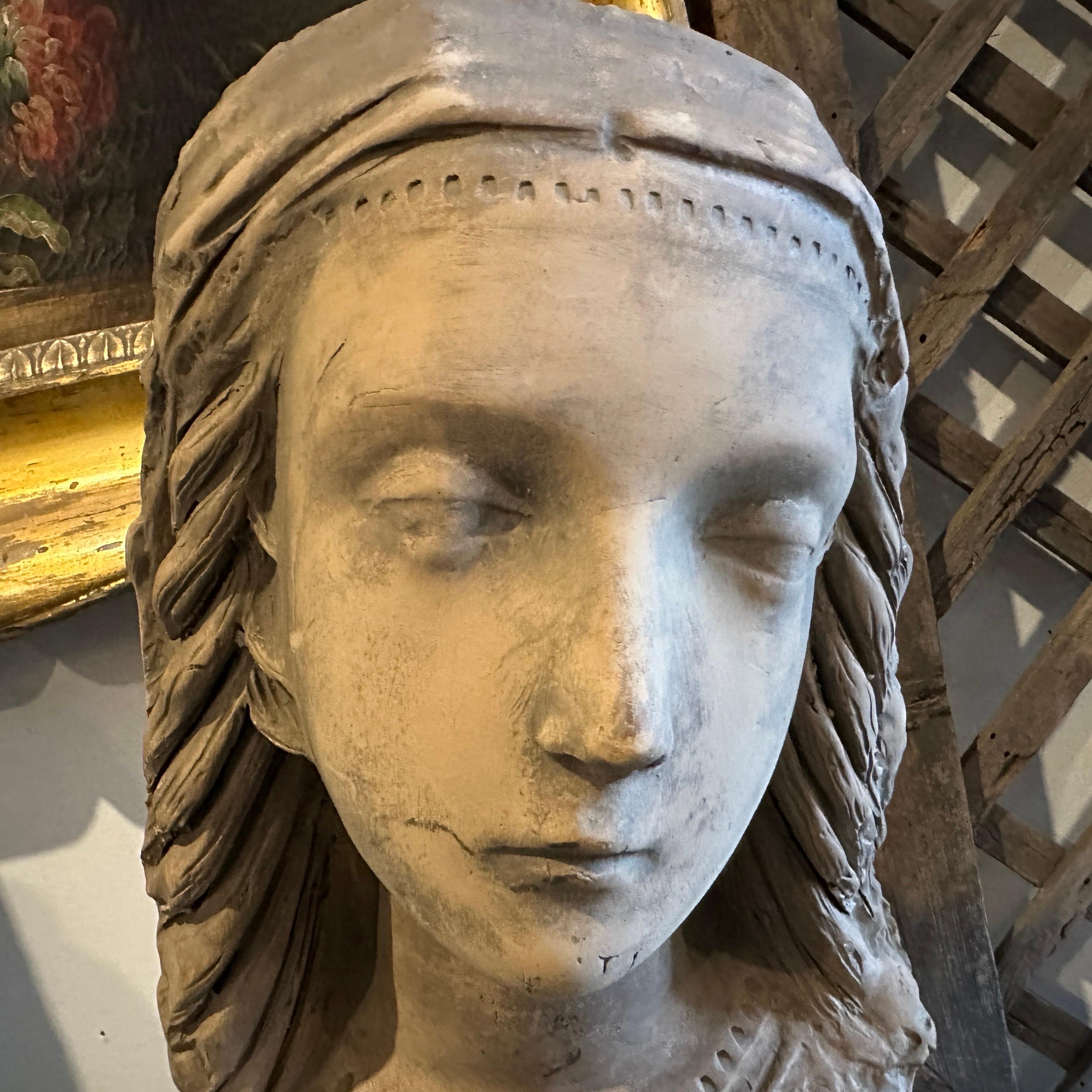 Jugendstil, Sizilianischer Terrakotta-Kopf einer jungen Frau, 1900er Jahre im Angebot 1