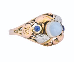 1900s Arts & Crafts Moonstone Sapphire 14 Karat Gold Floral Ring