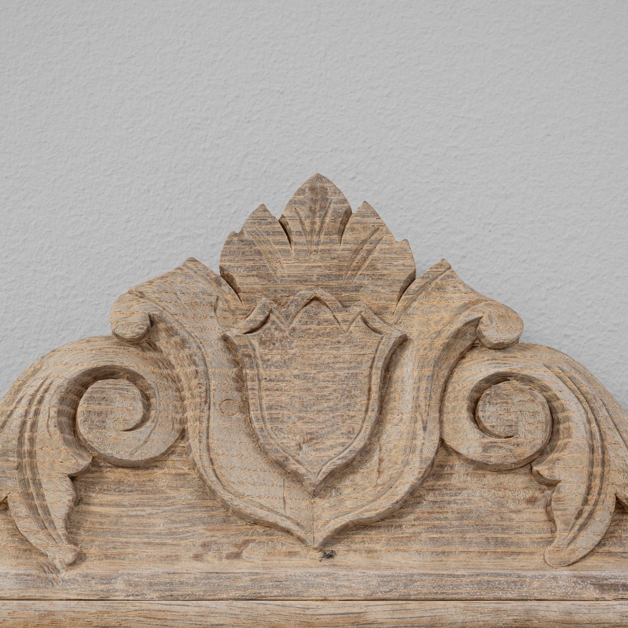 Specchio da parete Foldes in Oak intagliato in Belgio del 1900 in vendita 4