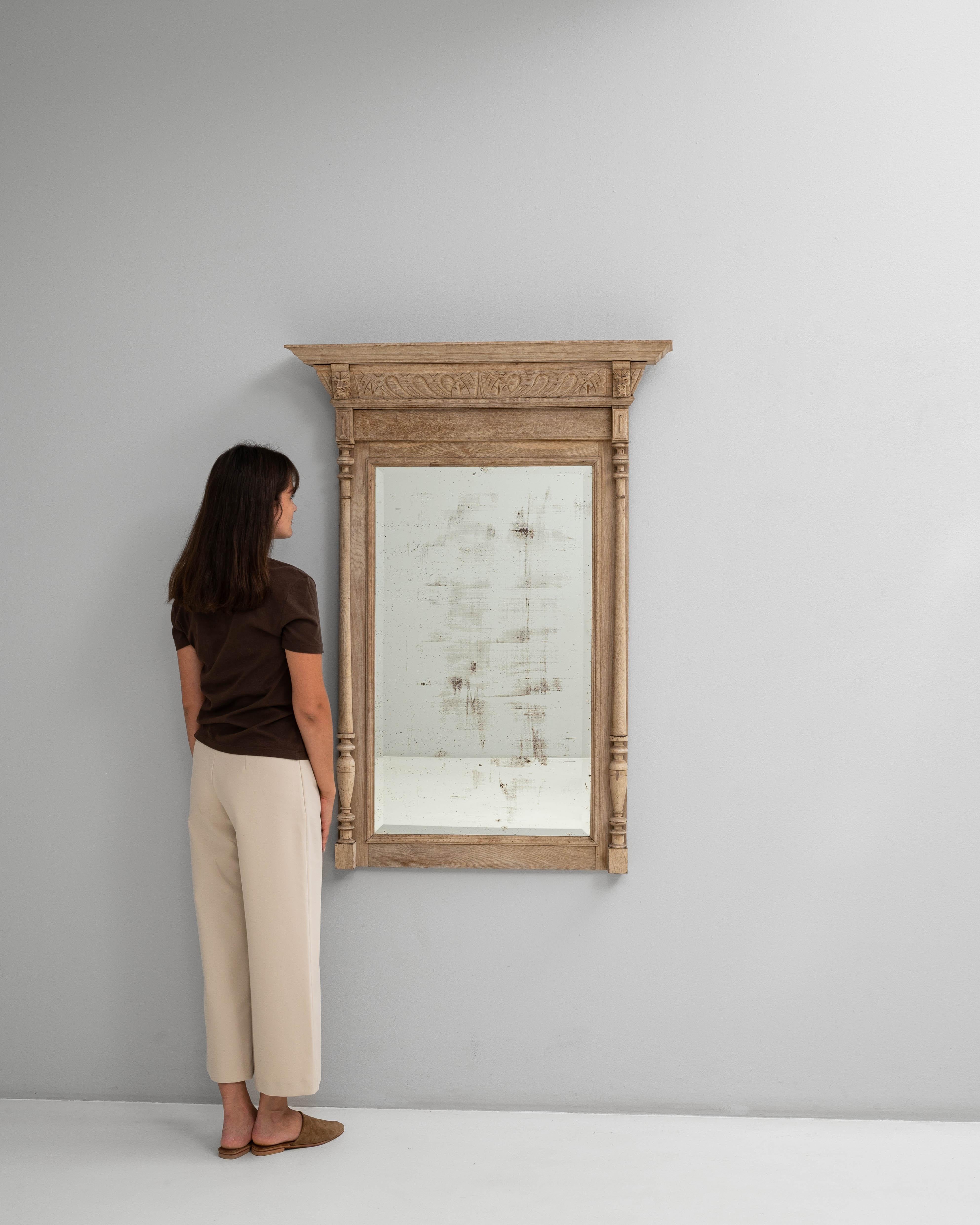 Espejo de roble belga de 1900 siglo XX en venta