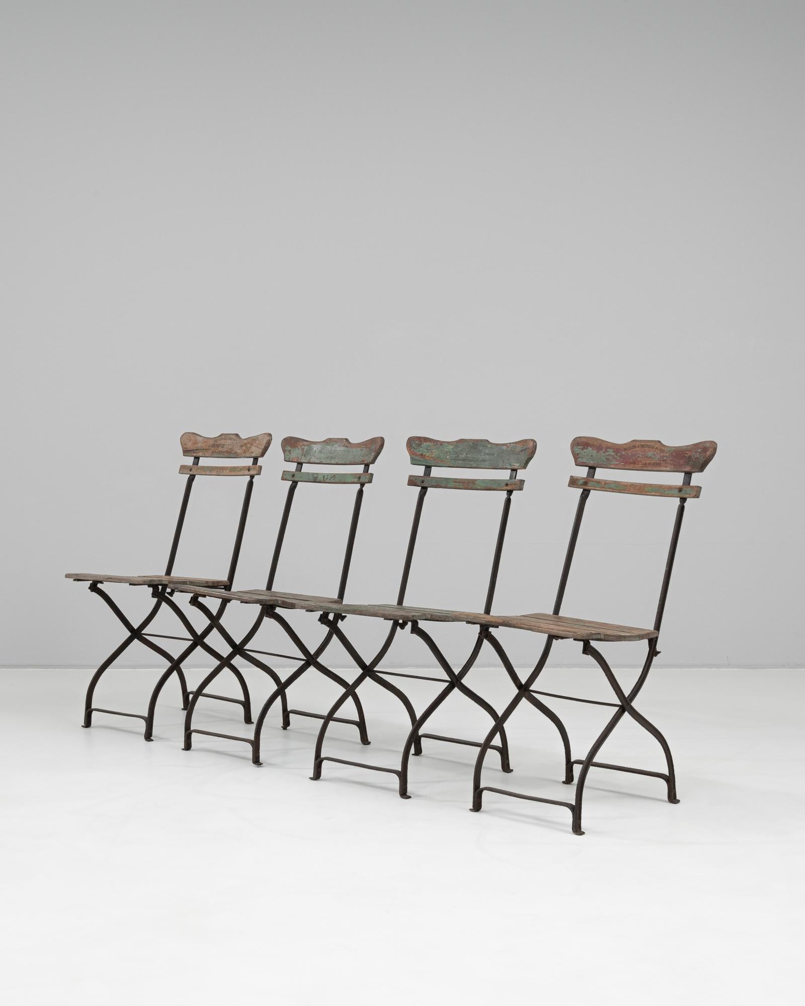 1900s Belgian Set Of Four Metal & Wooden Garden Chairs For Sale 6