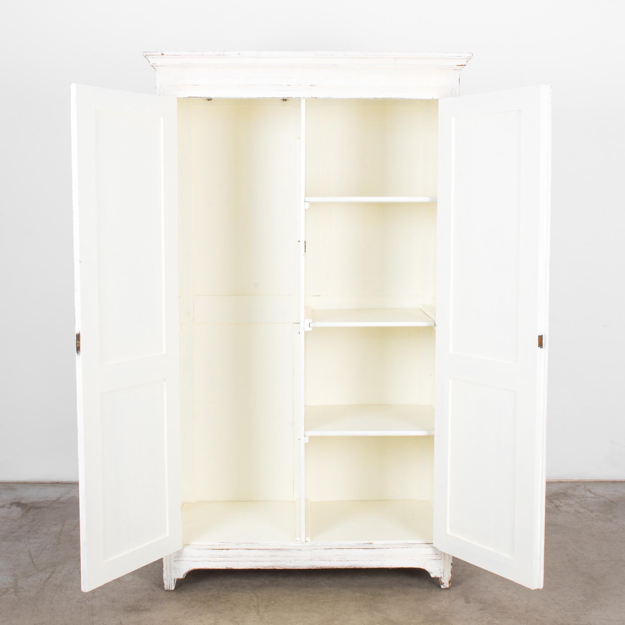 French 1900s Belgian White Wooden Armoire