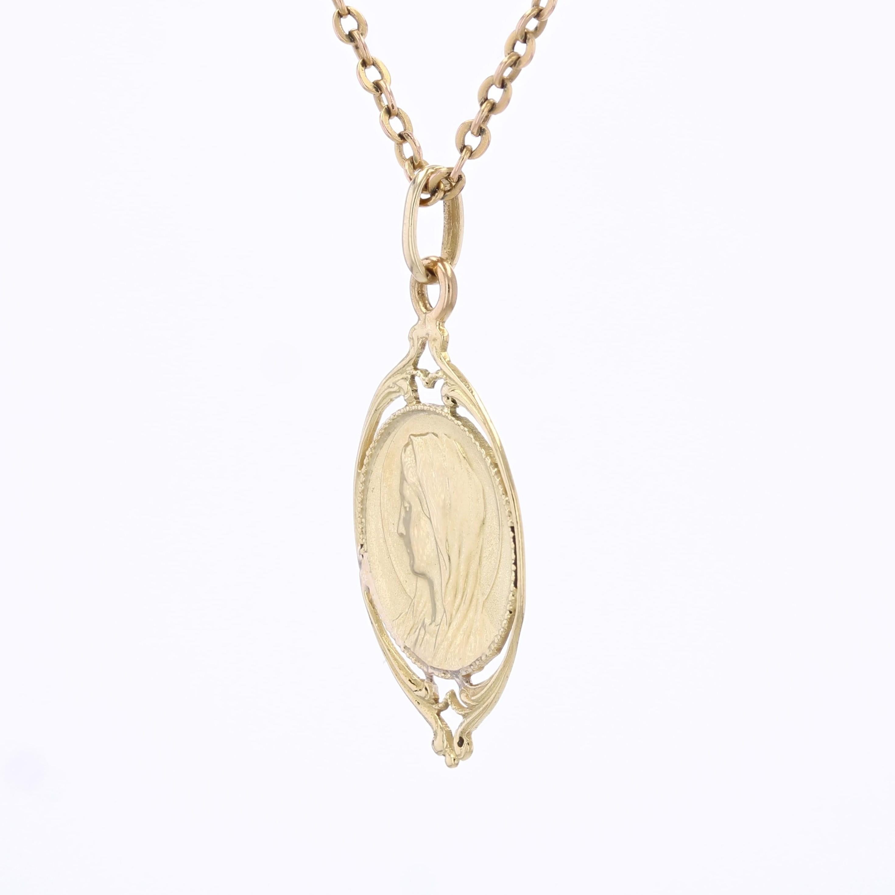 1900er Belle Epoque 18 Karat Gelbgold Jungfrau Maria Medaillen-Anhänger für Damen oder Herren im Angebot