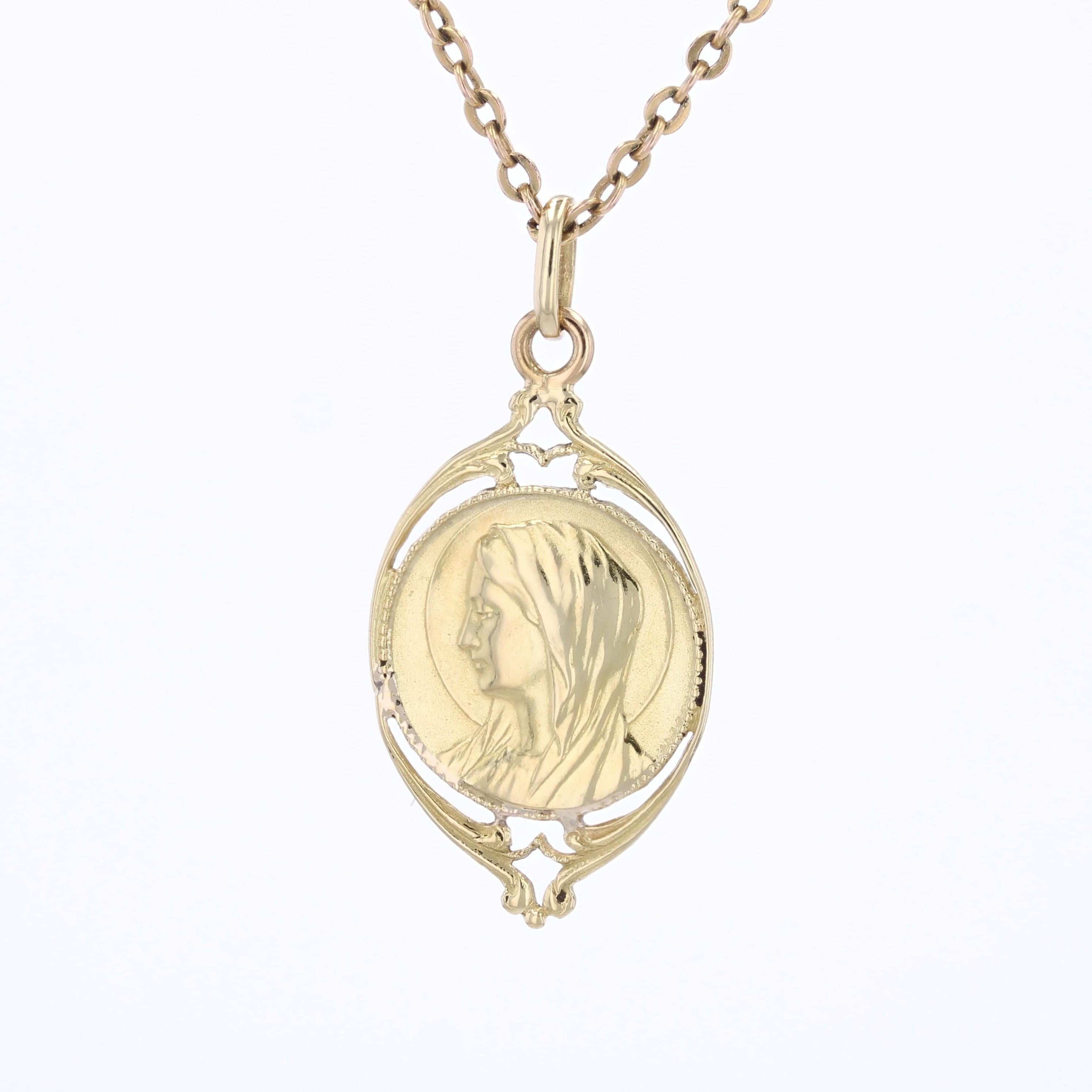 1900er Belle Epoque 18 Karat Gelbgold Jungfrau Maria Medaillen-Anhänger im Angebot 3