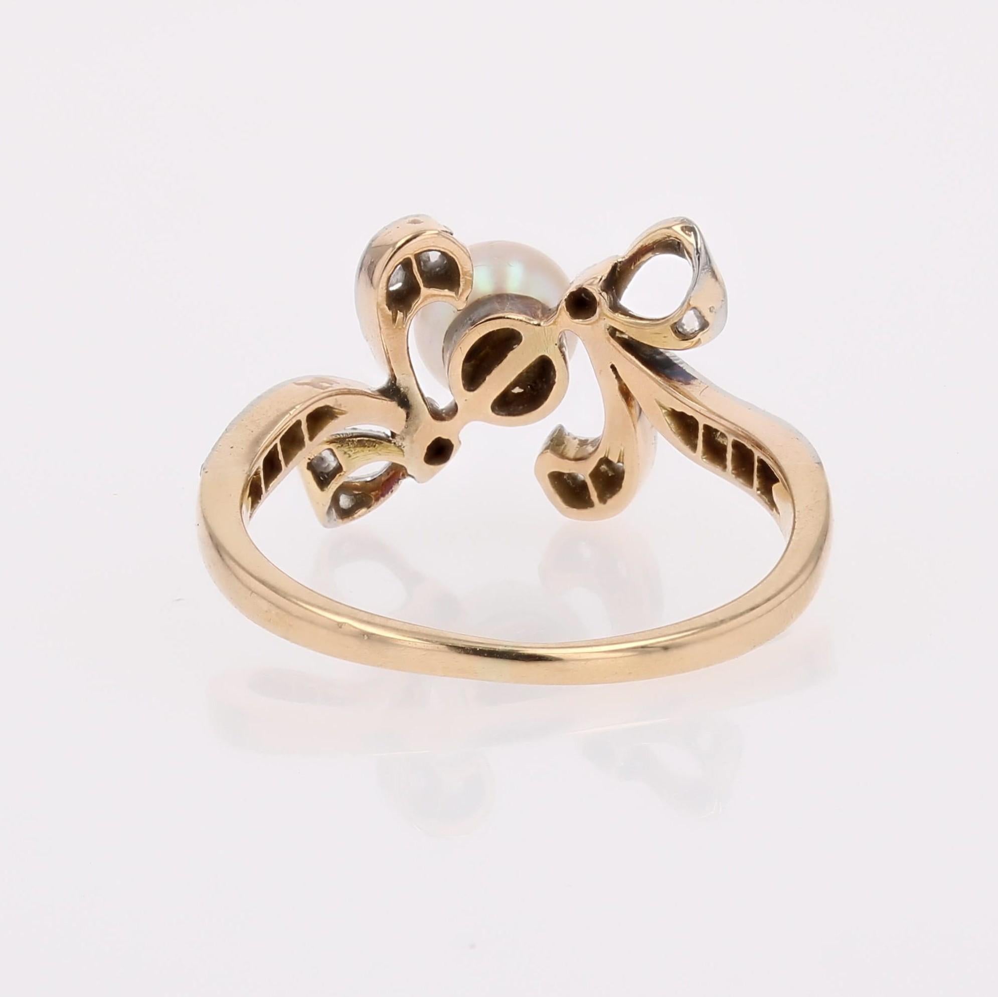 Anello Belle Epoque del 1900 con diamanti e perle in oro giallo 18 carati e platino in vendita 7