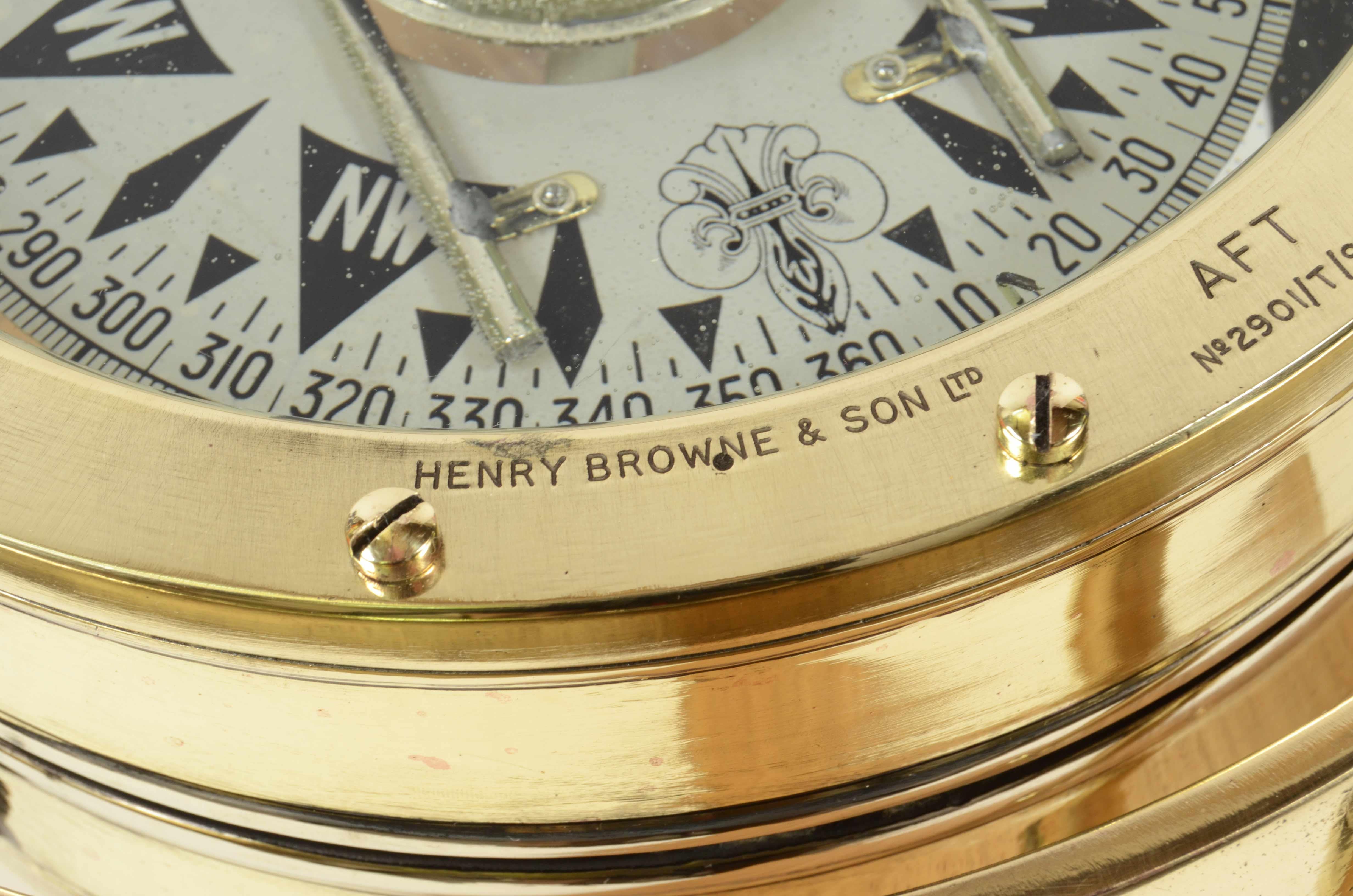 Early 20th Century 1900s, Big Magnetic Brass  Nautical Compass Antique Marine Navigation Device