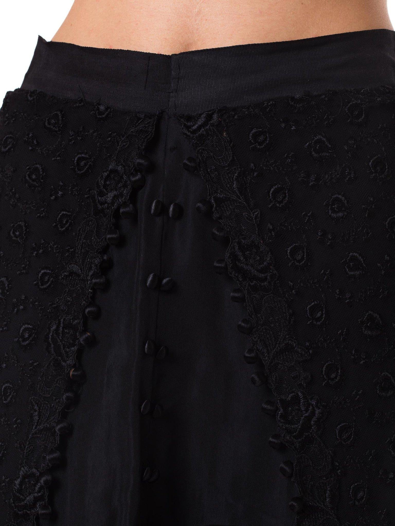 Edwardian Black Silk & Lace Border Embroidered Skirt For Sale 2