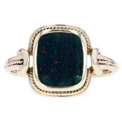 1900s Blood Jasper 18 Karat Yellow Gold Ring