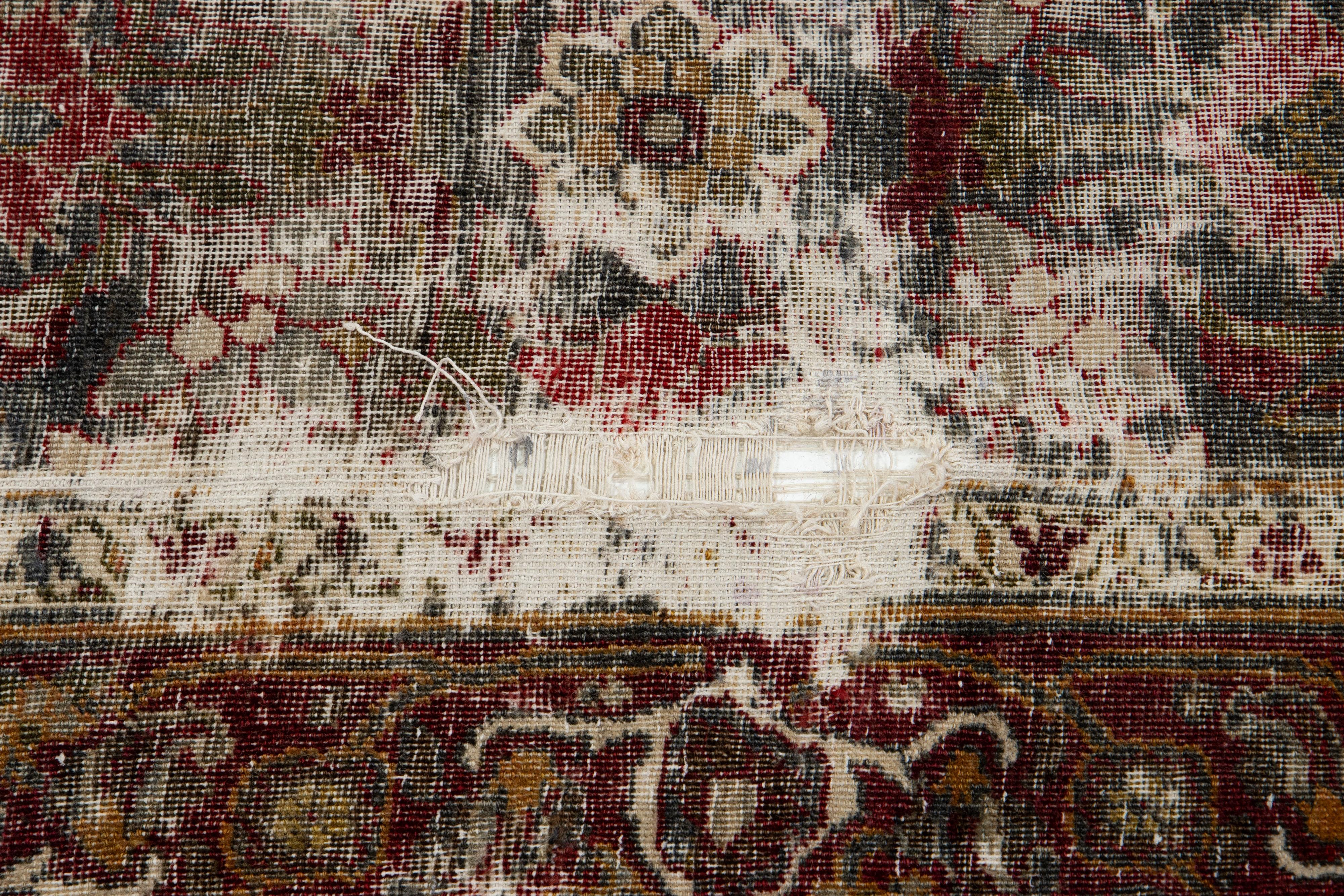 Tapis persan Mahal ancien bleu des années 1900 avec motif sur toute sa surface en vente 3