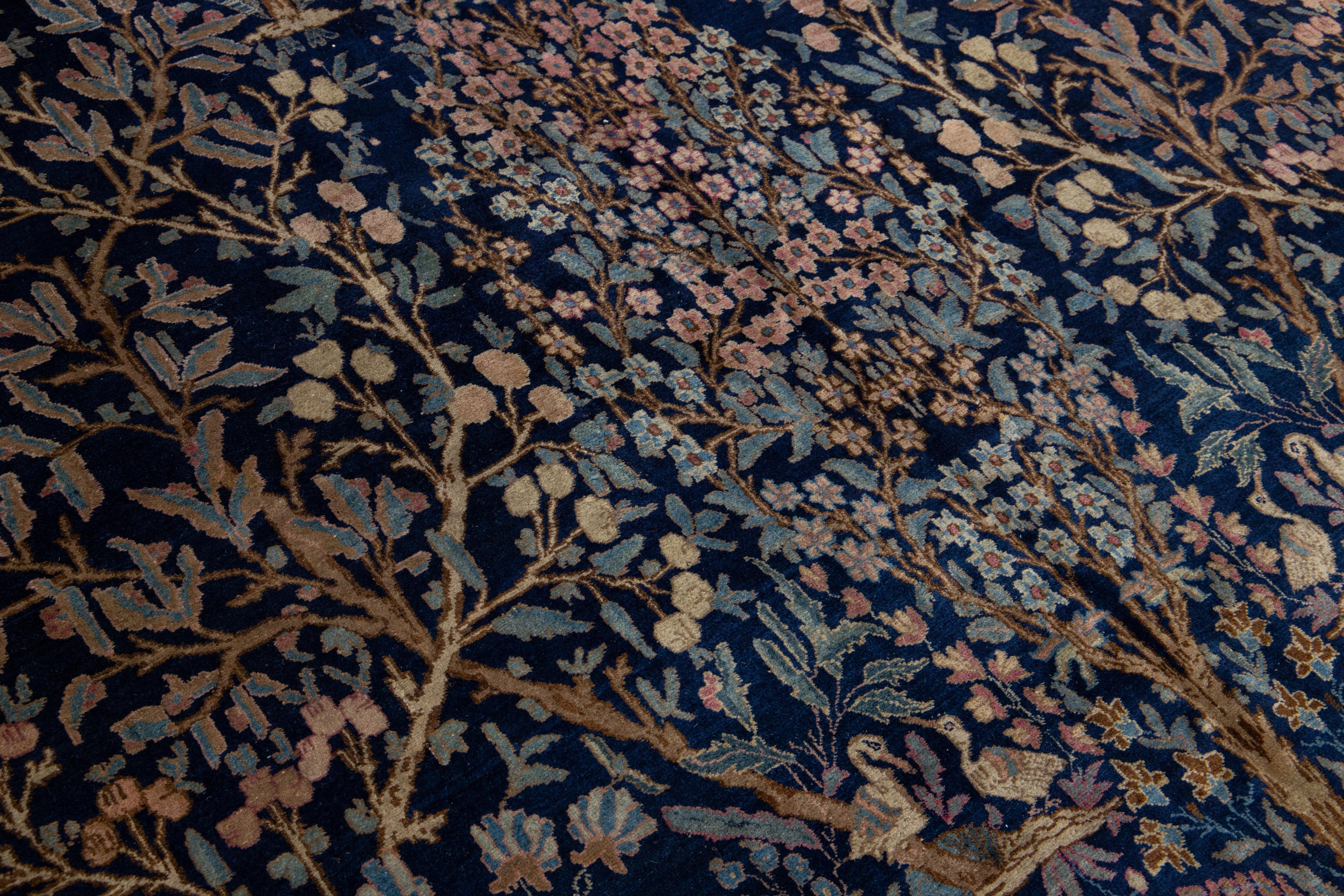 1900er Blau Antiker Wollteppich Persisch Tabriz mit Allover Design (Wolle) im Angebot