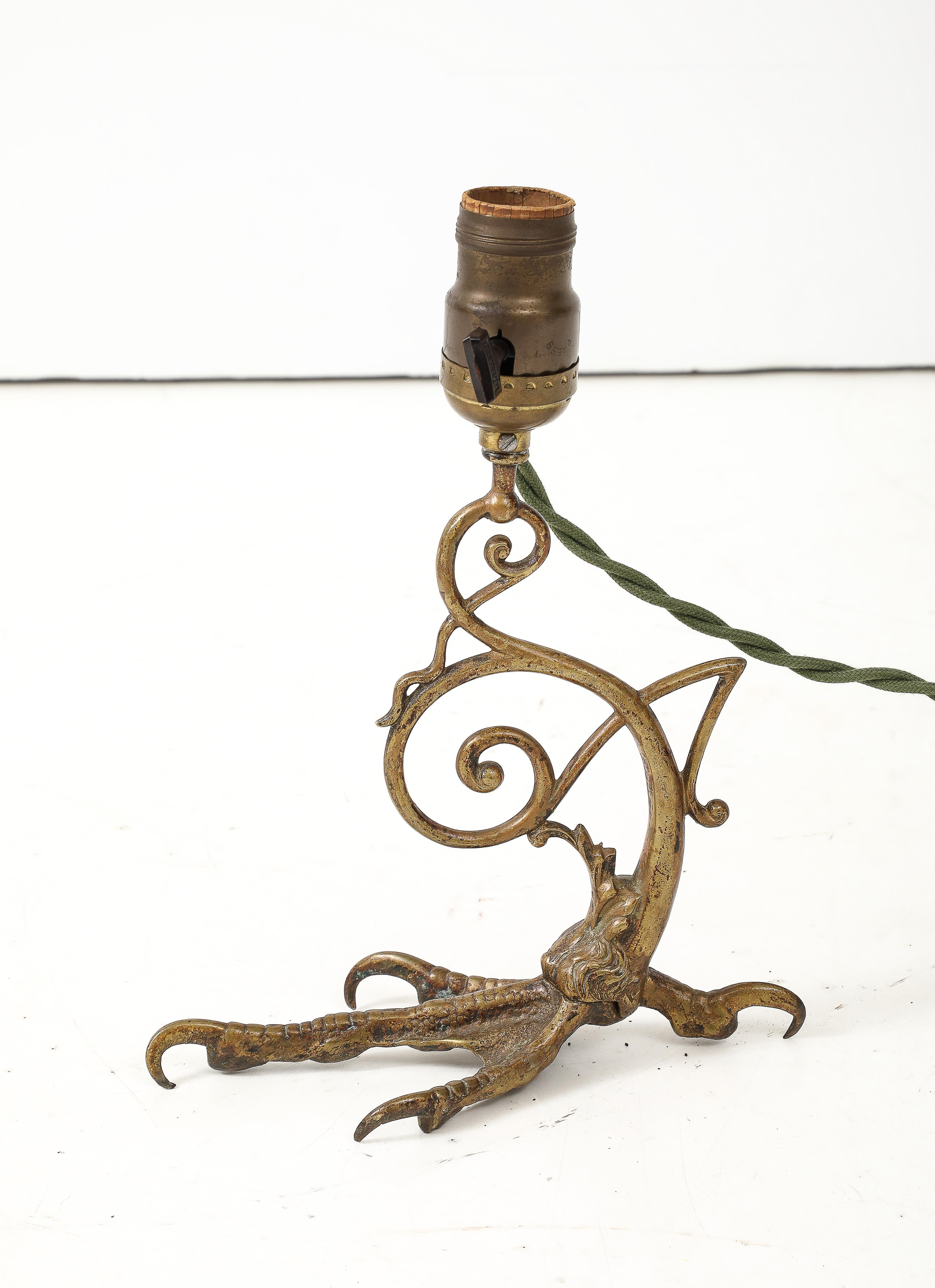 1900's small bronze table lamp
