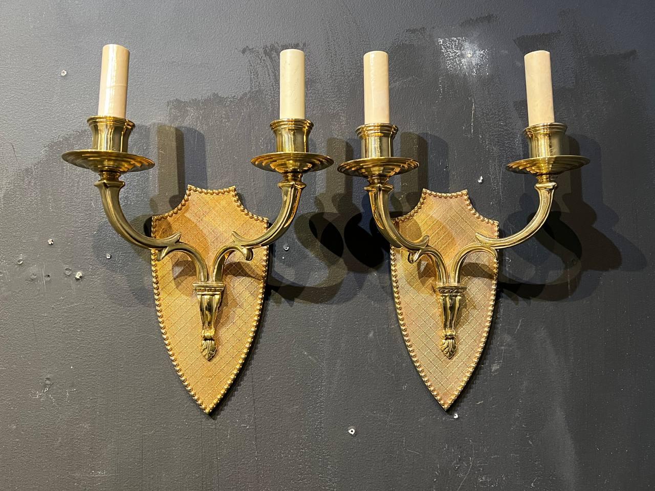 1900's Caldwell Gilt Bronze Engraved Sconces with 2 lights For Sale 1