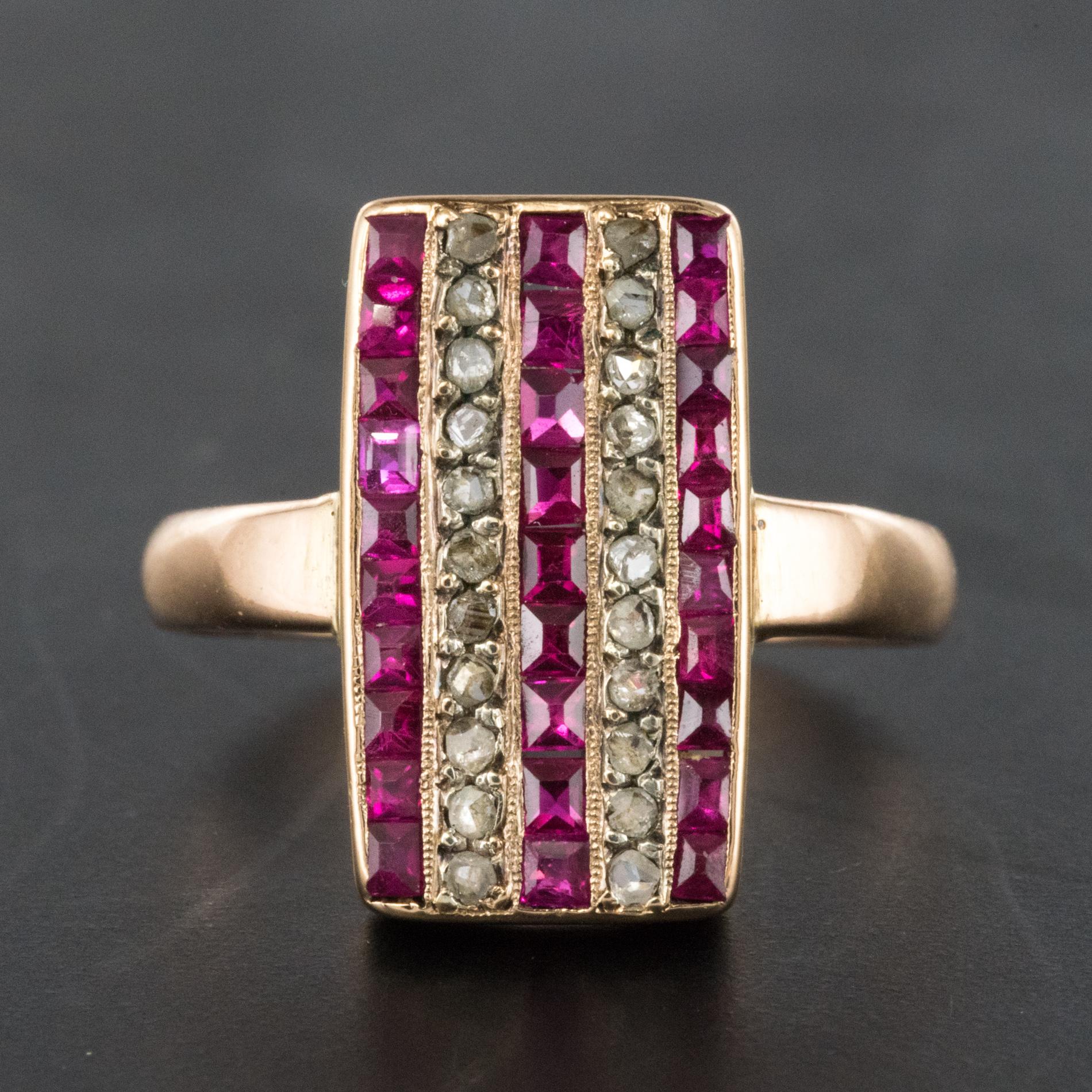 1900s Calibrated Ruby Diamond 18 Karat Rose Gold Rectangular Ring 2