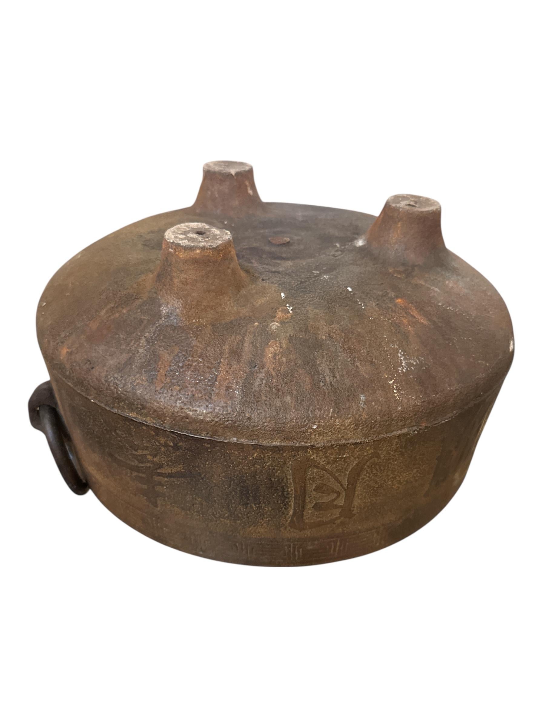 1900er Gusseisen Japanesse Brazier (19. Jahrhundert) im Angebot