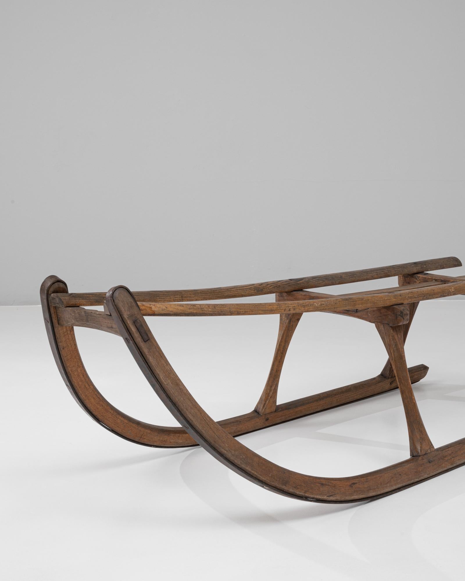 Traîneau en bois courbé tchèque des années 1900 en vente 1