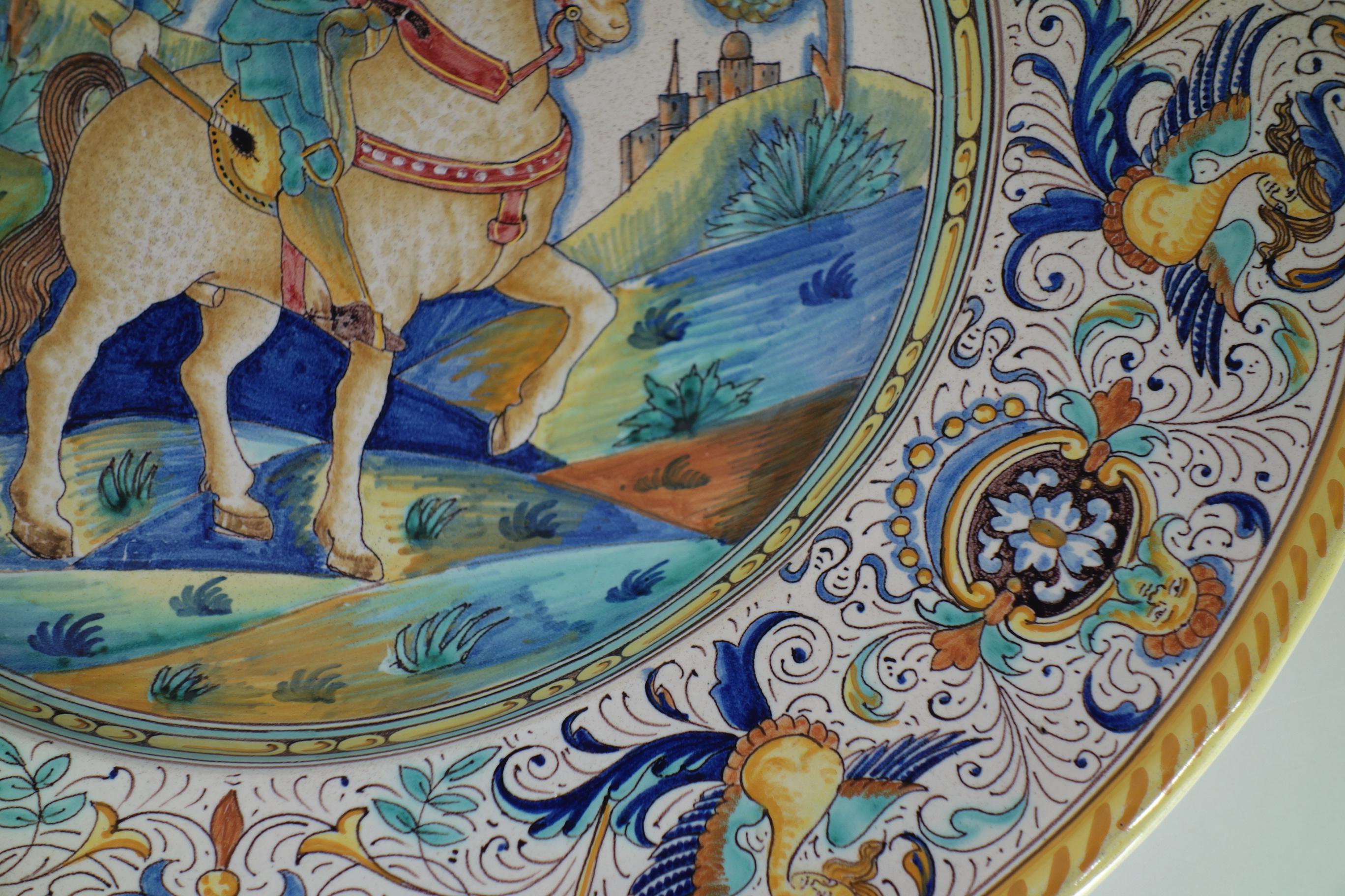 1900s David Zipirovic Deruta Renacimiento Renacimiento Mayólica Desfile Placa en venta 4